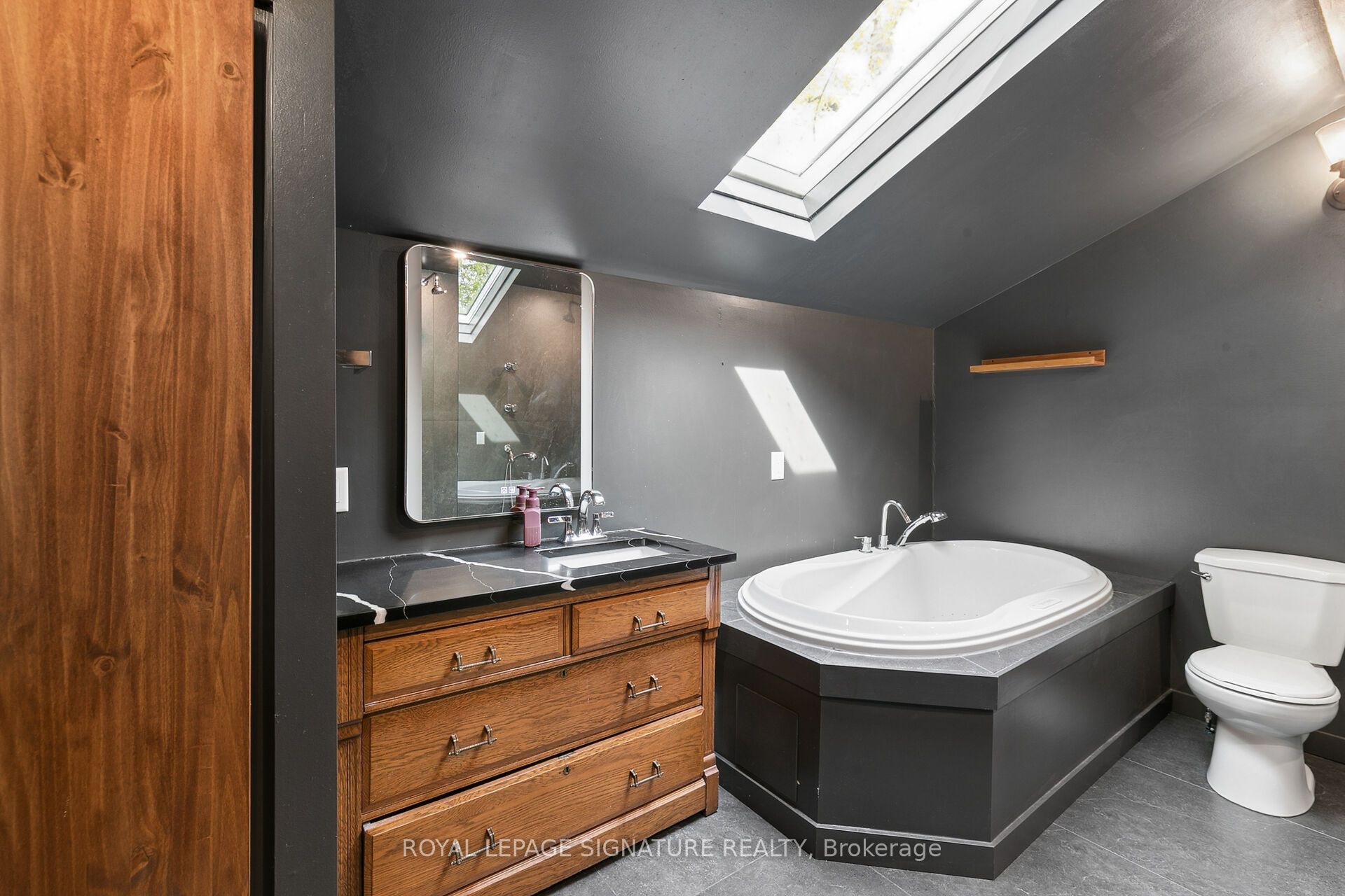 24 Davidson Street Property Photo 17