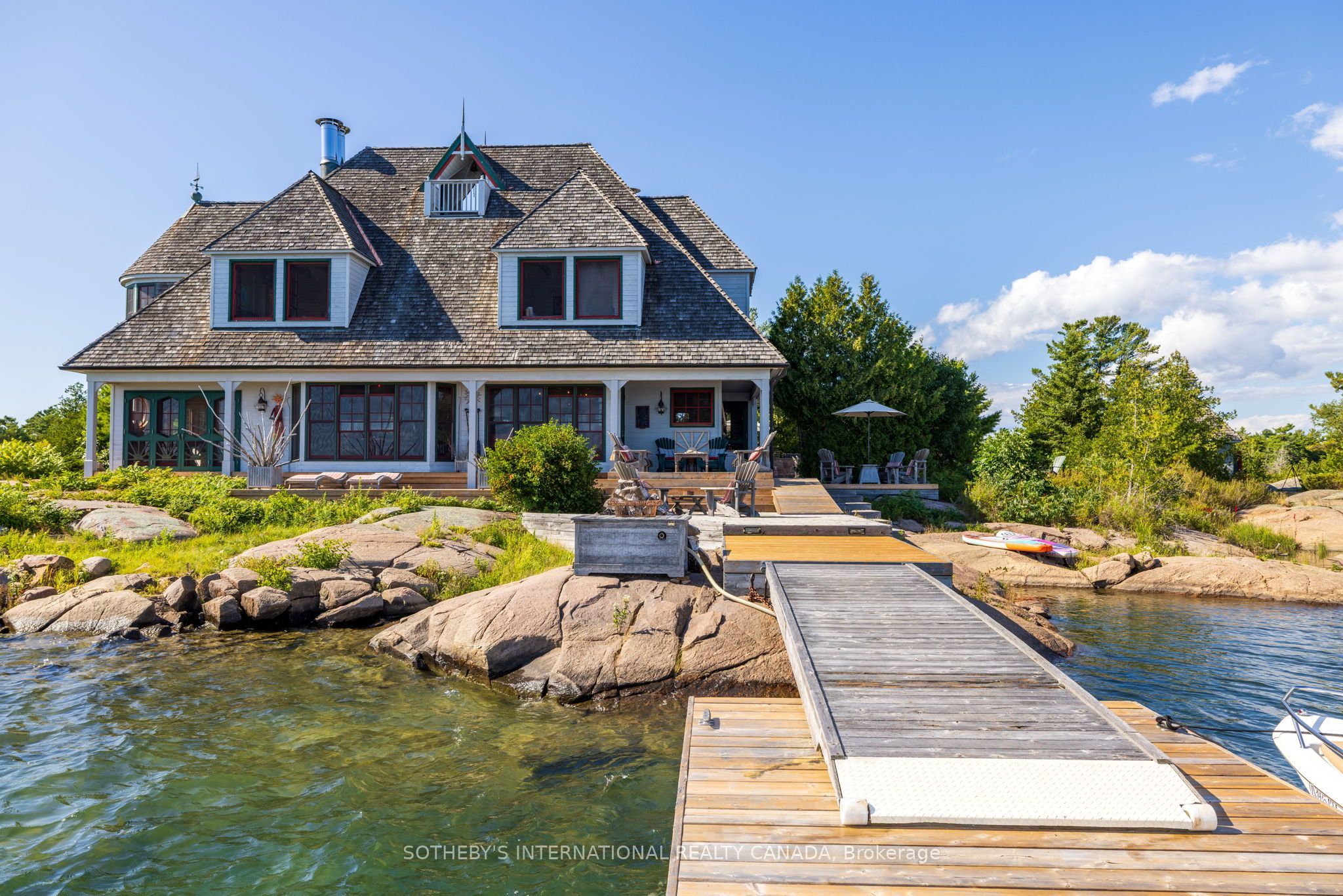 1 A307 Island Property Photo 8