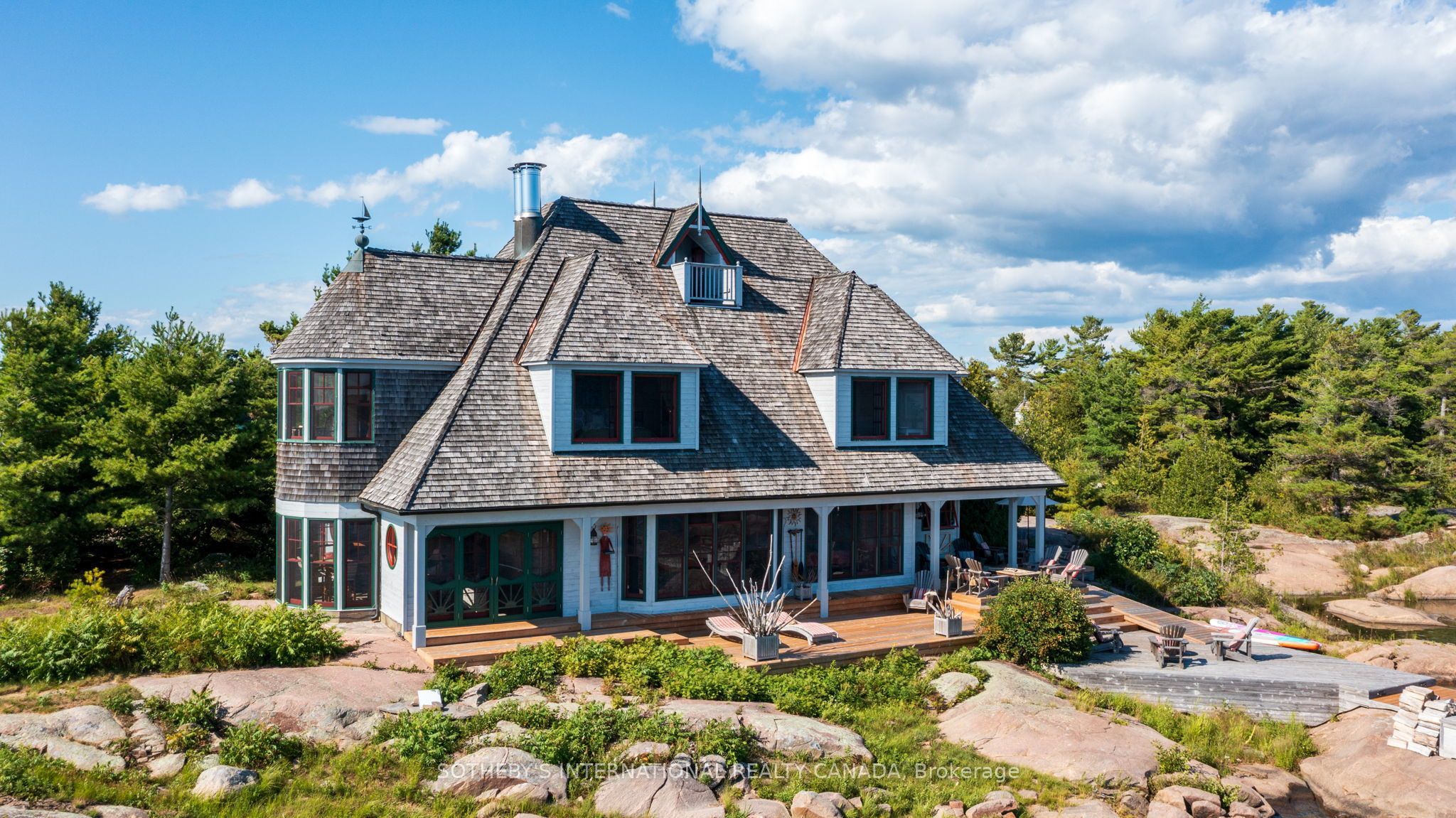 1 A307 Island Property Photo 9