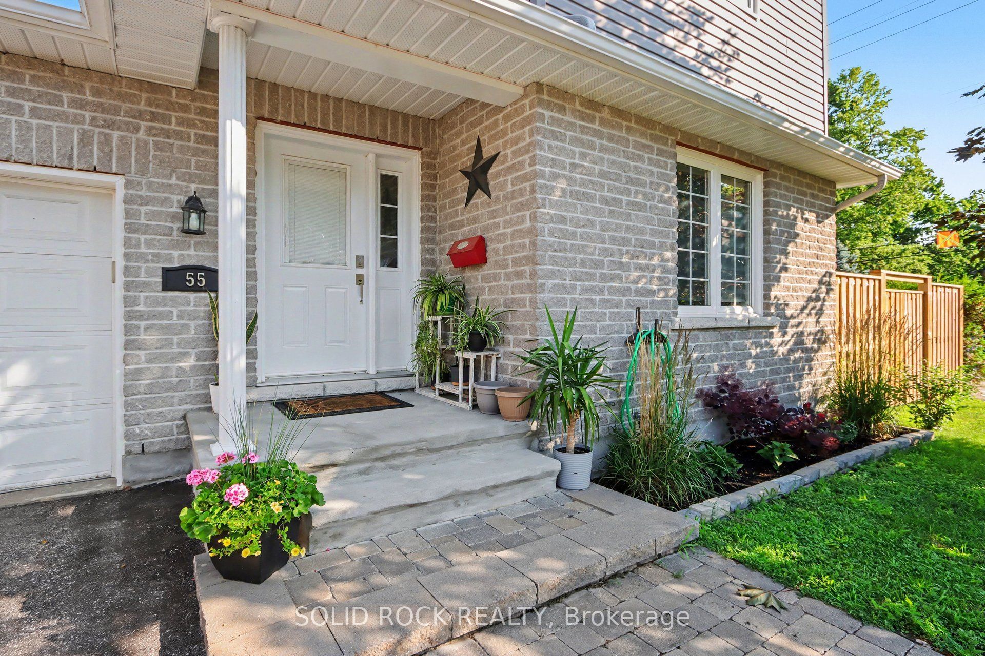 55 Woodward Street Property Photo 2