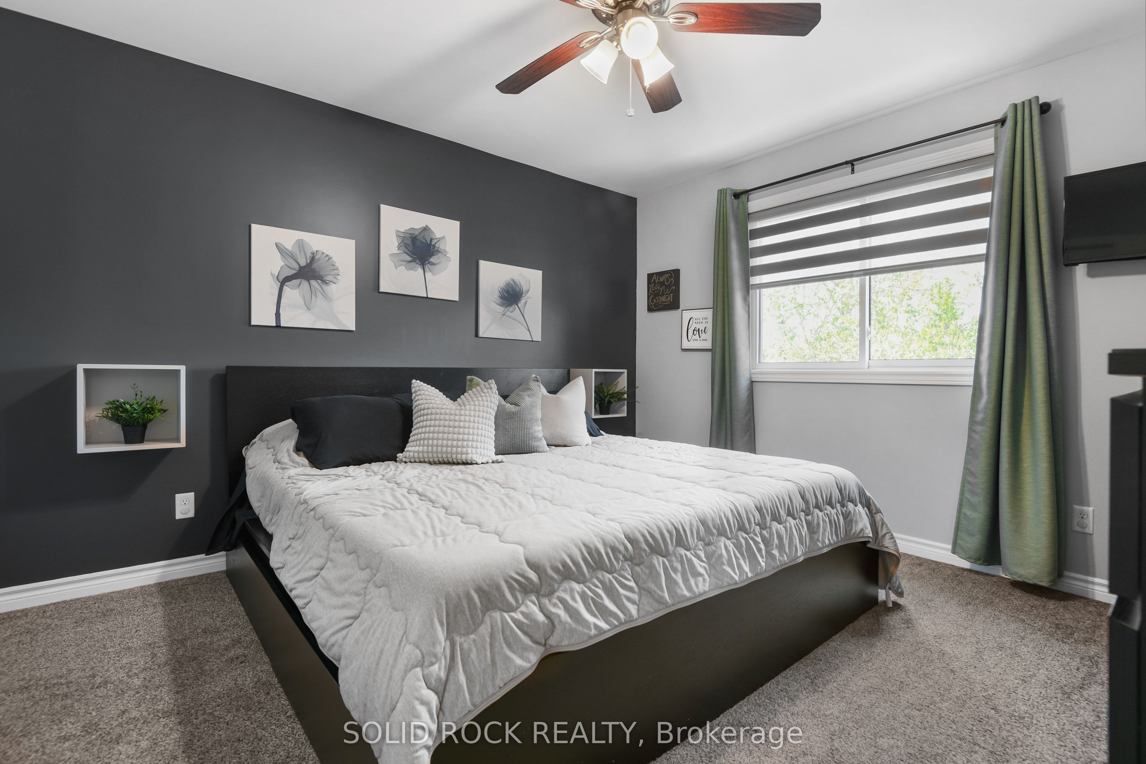 55 Woodward Street Property Photo 15