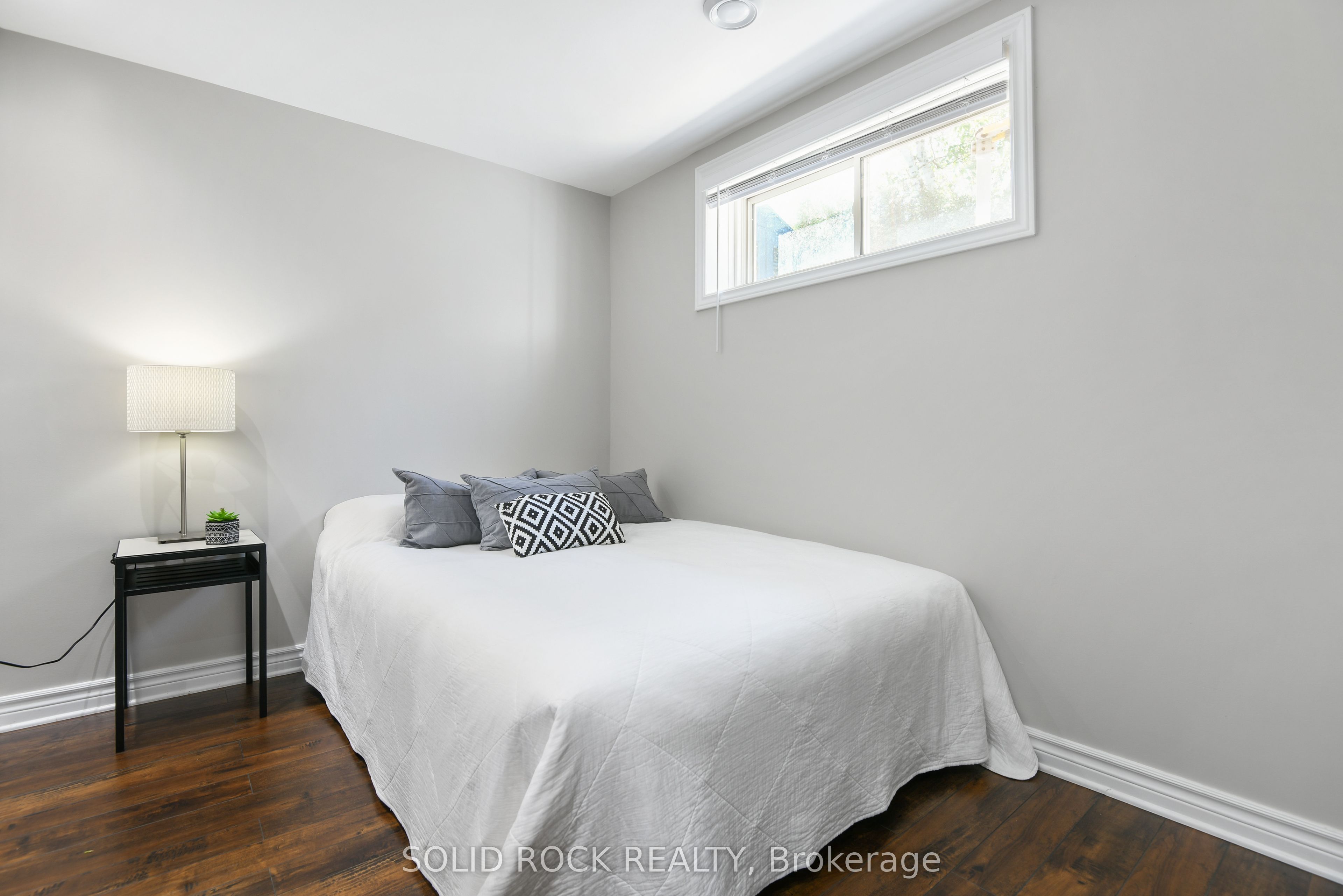 55 Woodward Street Property Photo 22