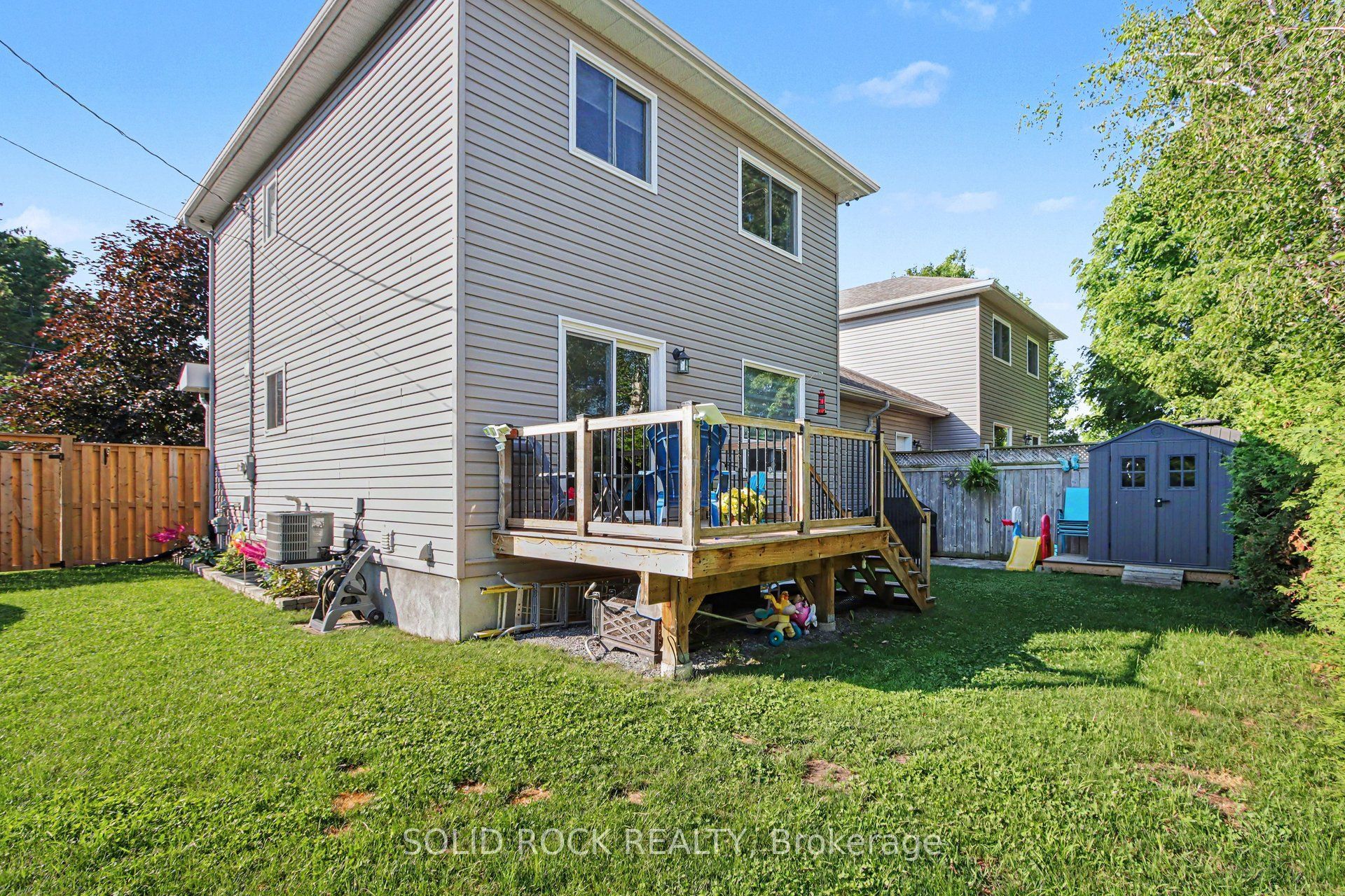 55 Woodward Street Property Photo 29