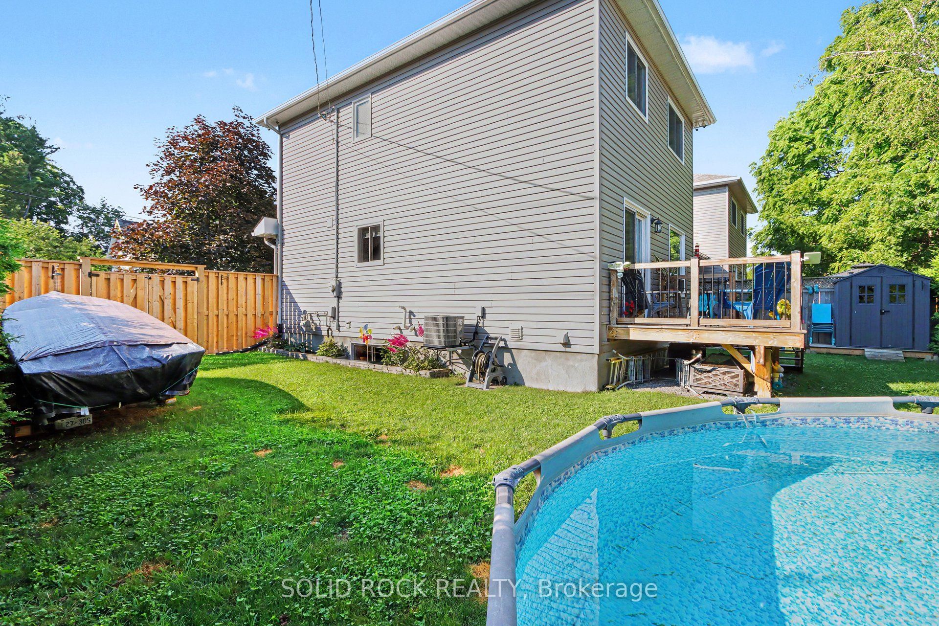 55 Woodward Street Property Photo 31