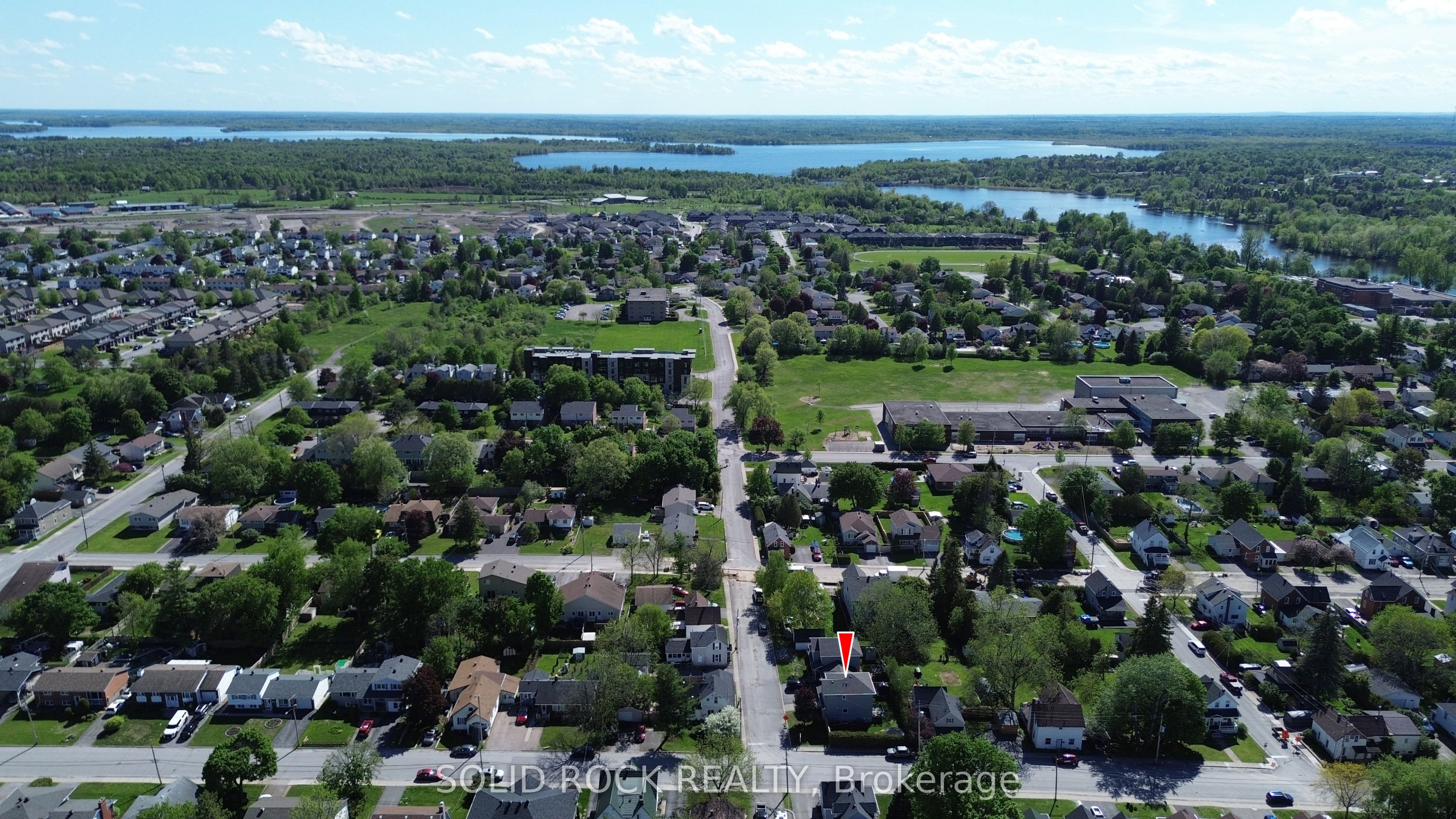 55 Woodward Street Property Photo 34