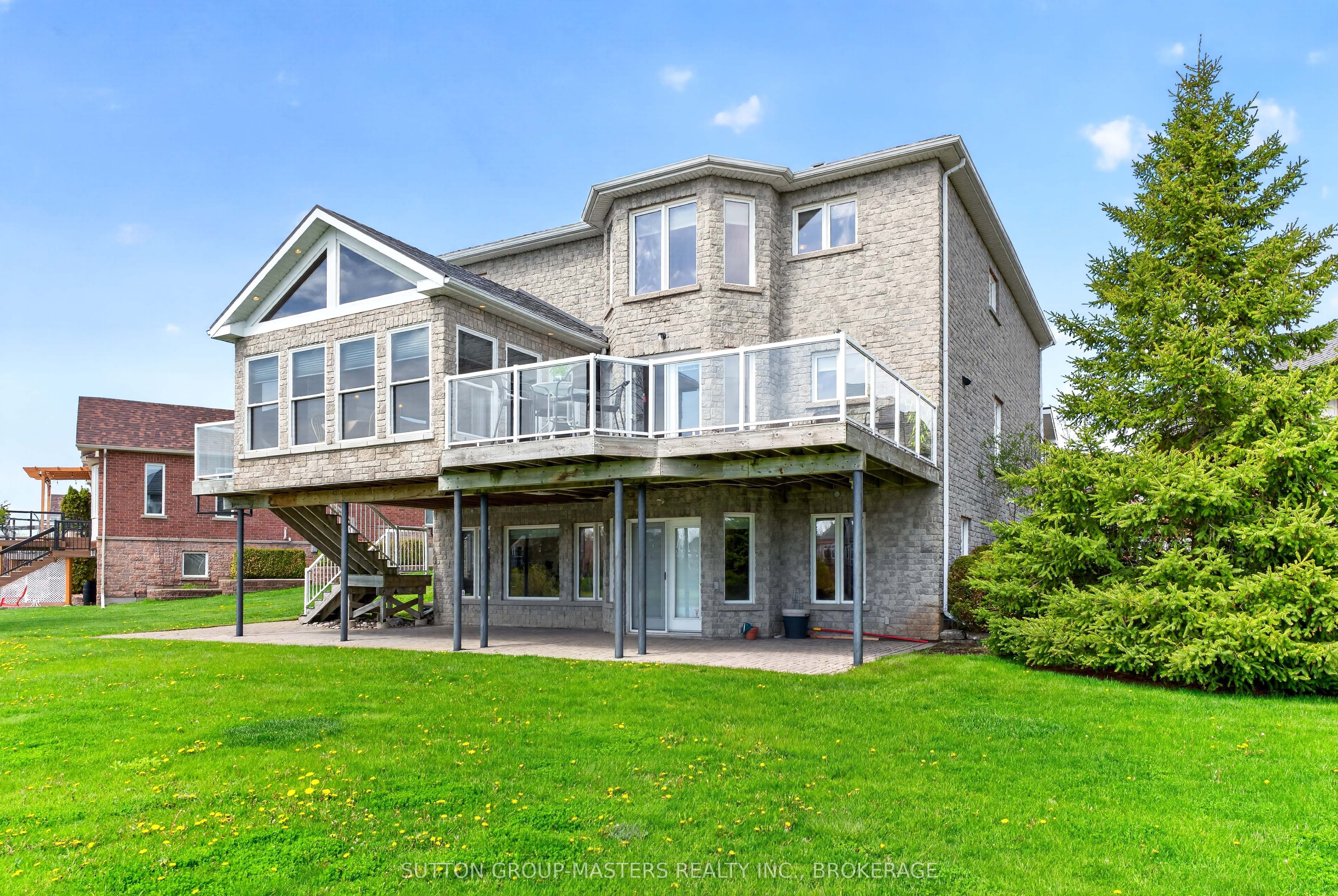 36 Glenora Drive Property Photo 5