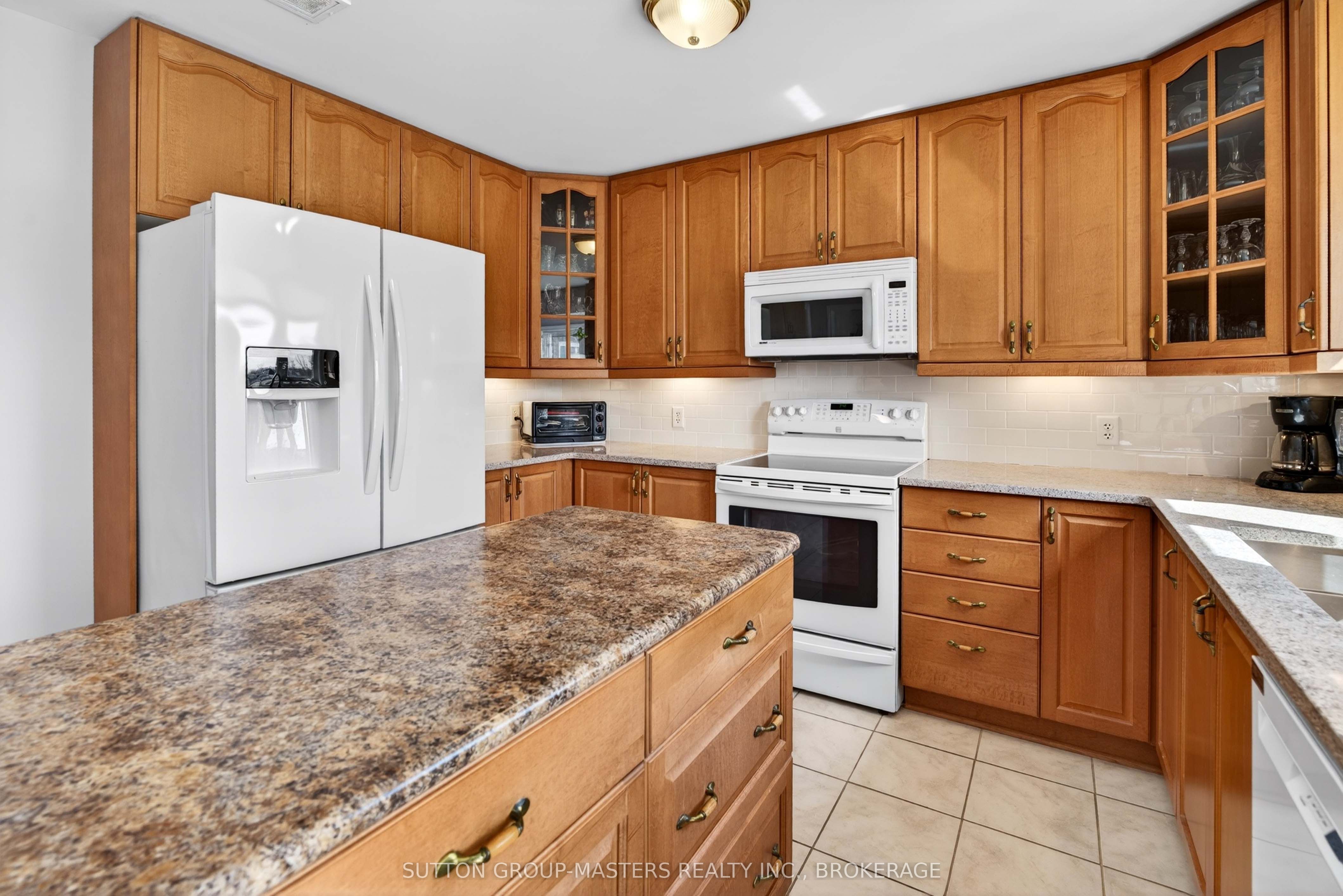 36 Glenora Drive Property Photo 13
