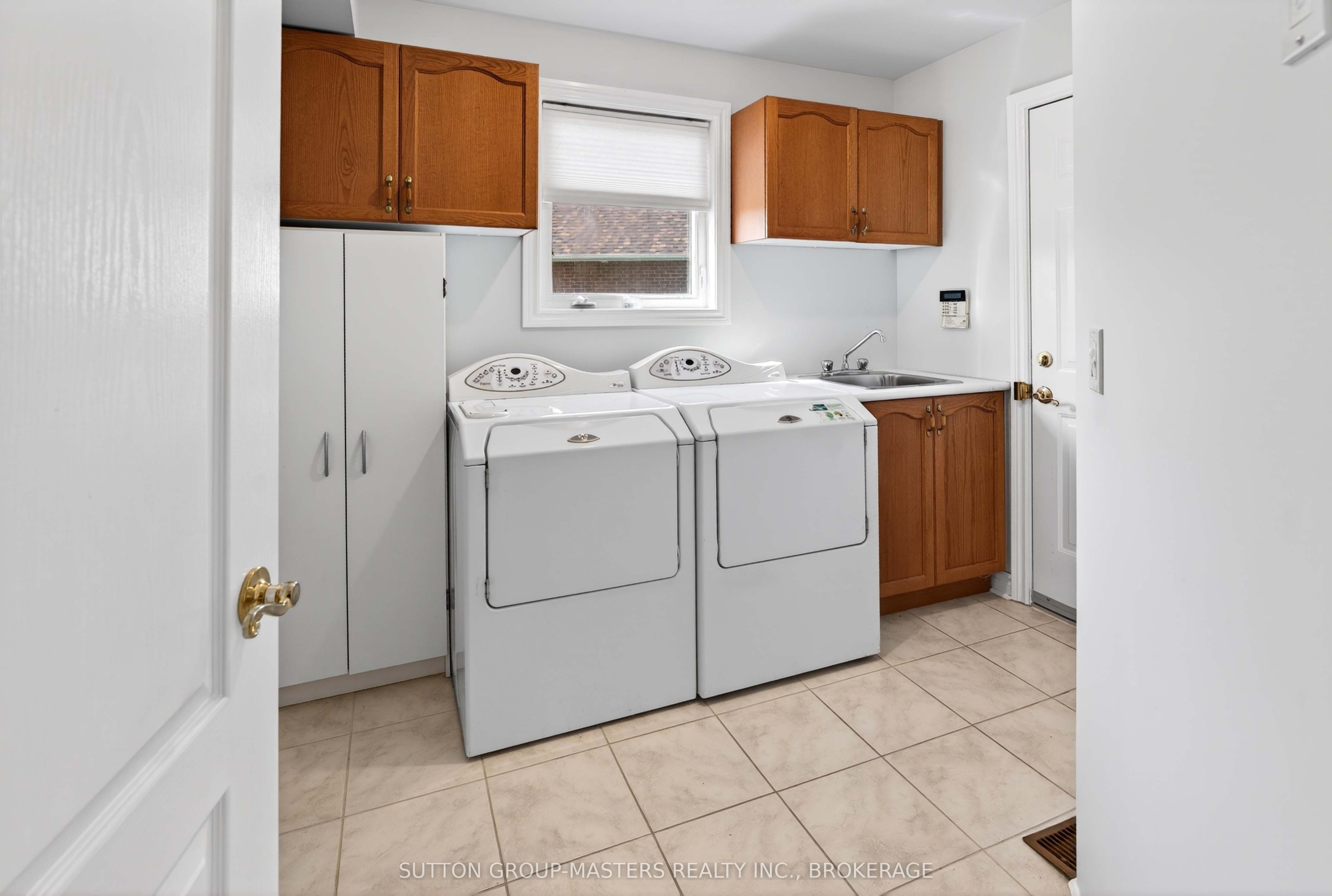 36 Glenora Drive Property Photo 20