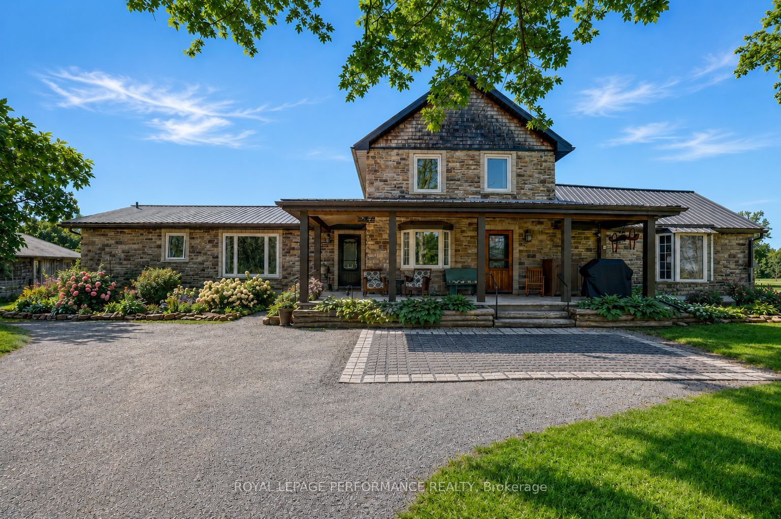 2666 Yorks Corners Road Property Photo 1