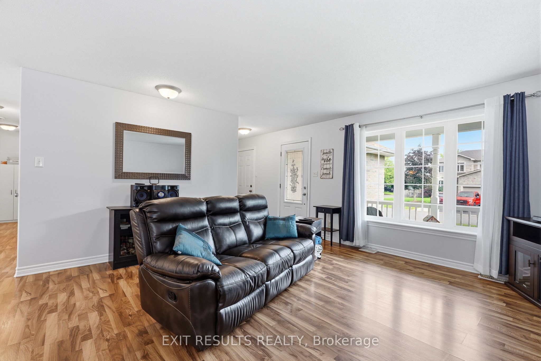 64 Giroux Street Property Photo 5