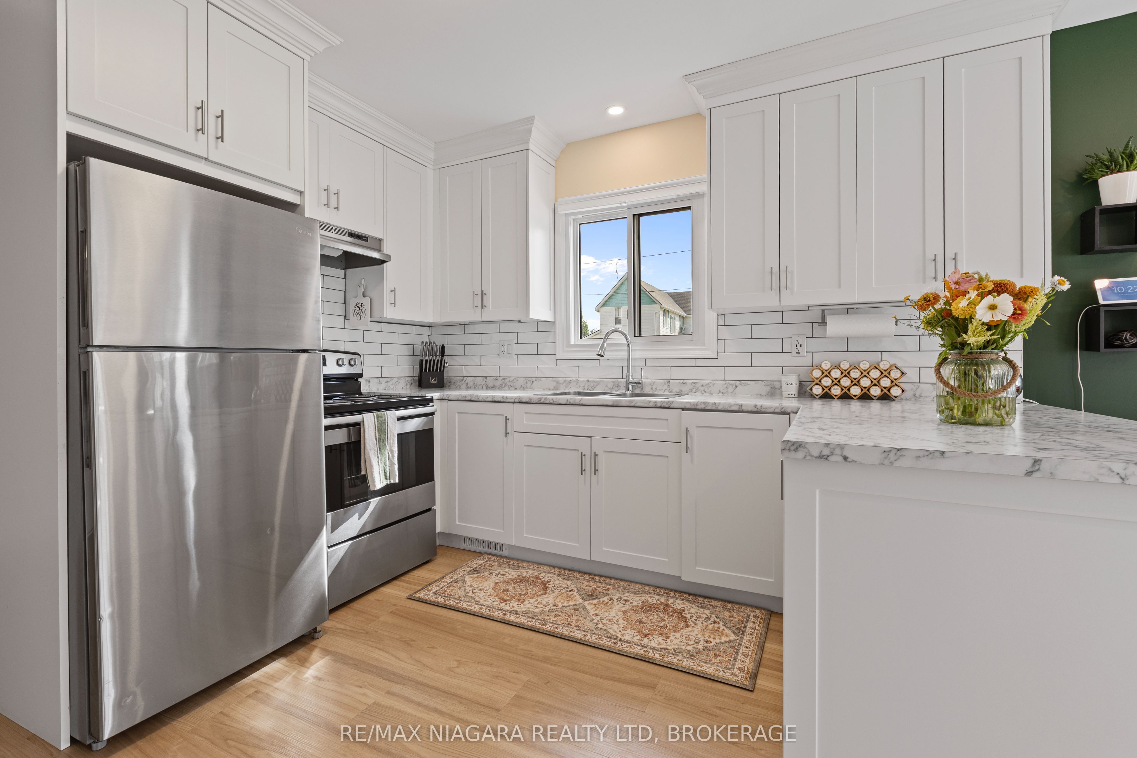 155 Broadway Street Property Photo 18