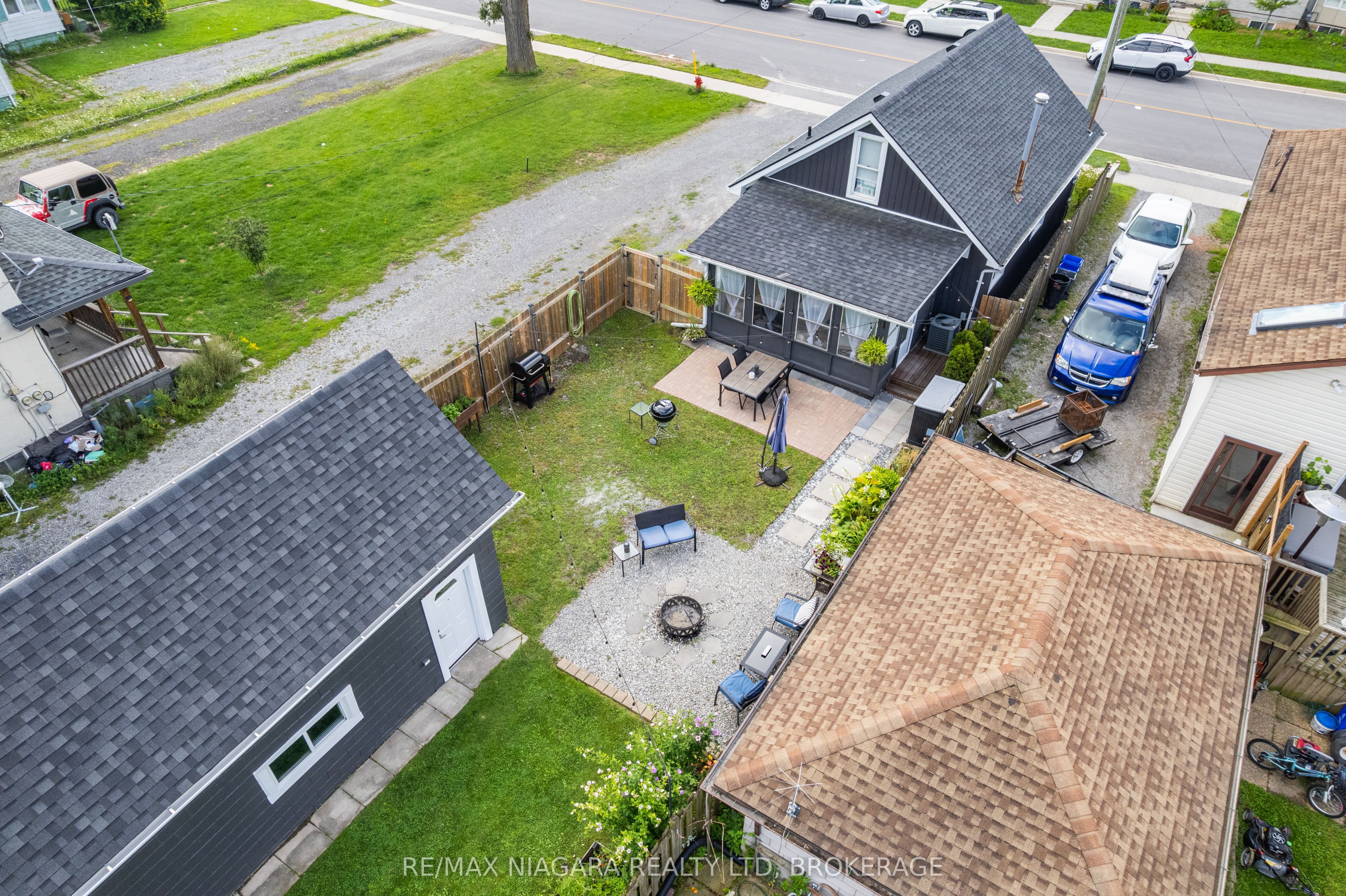 155 Broadway Street Property Photo 36
