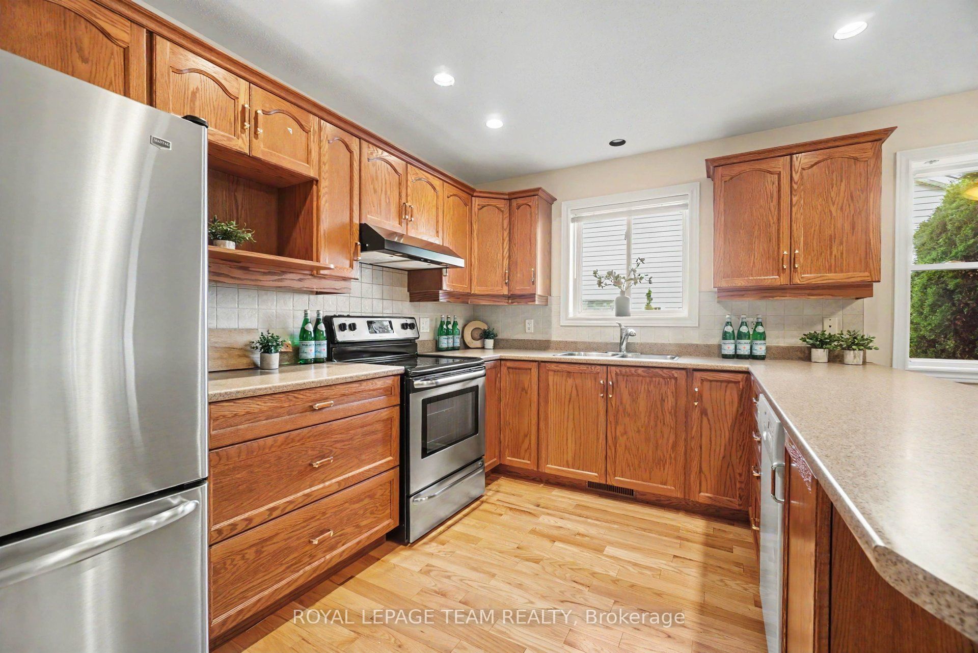 120 Vaughan Street Property Photo 11