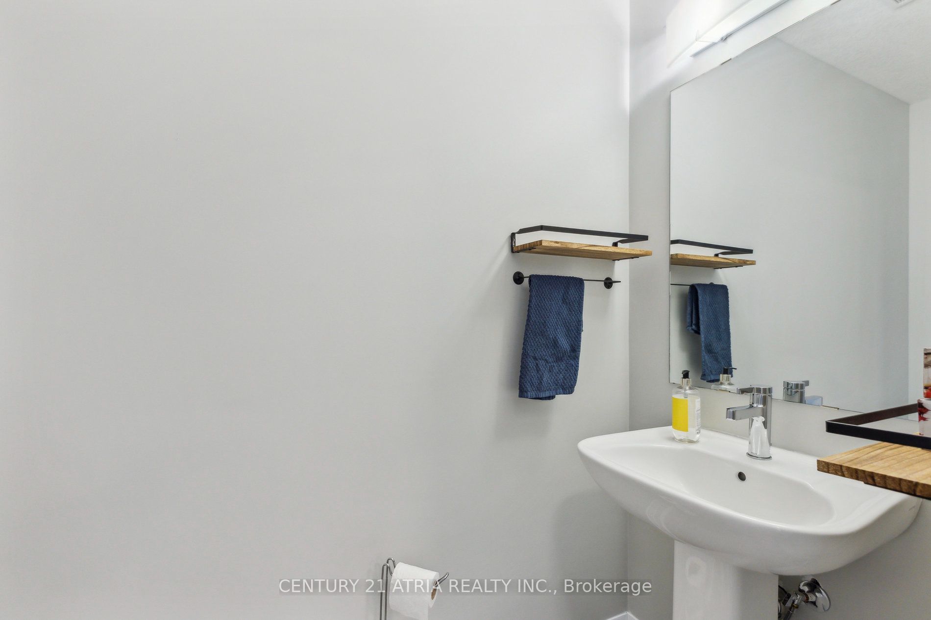 36 Steele Crescent Property Photo 23