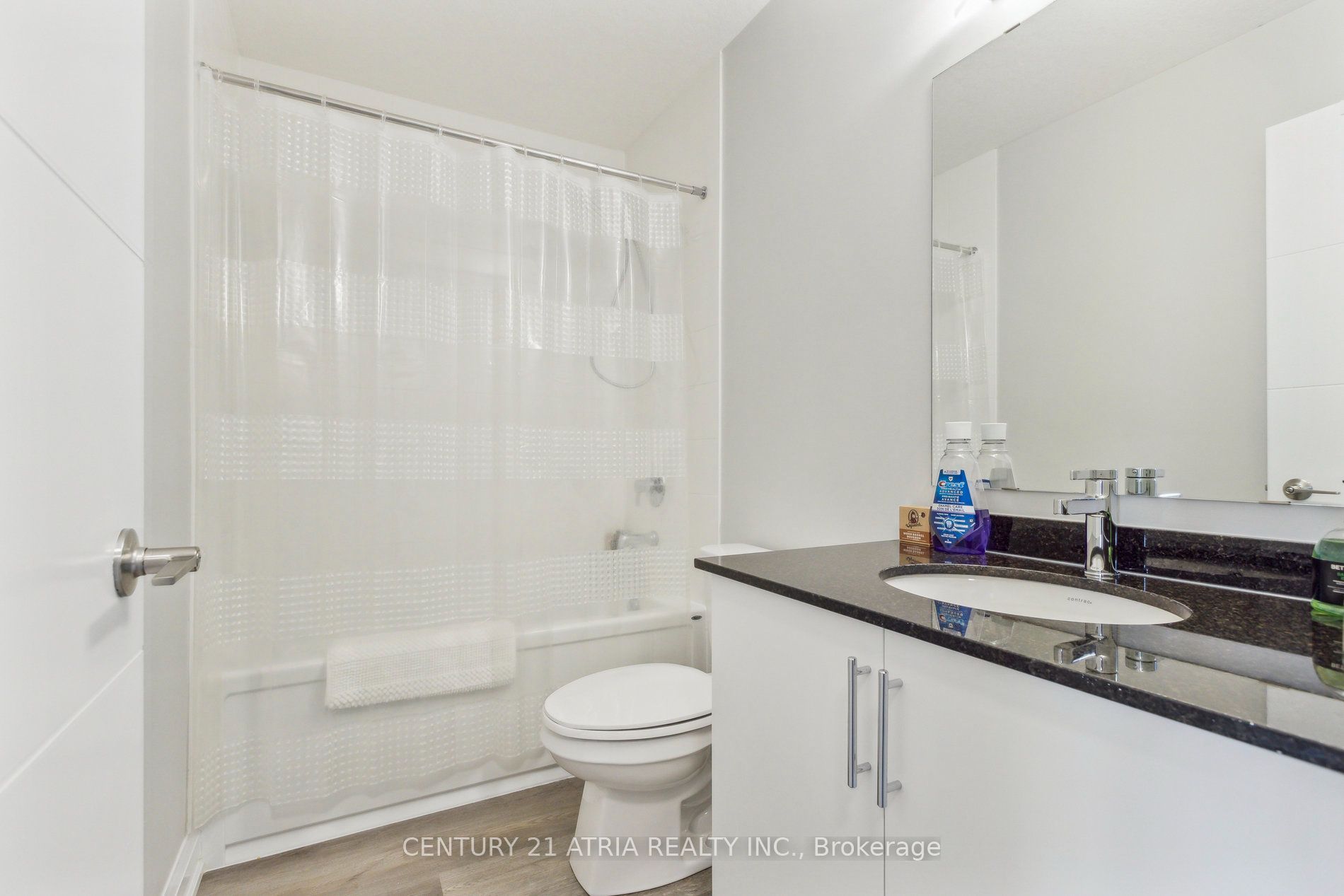 36 Steele Crescent Property Photo 32