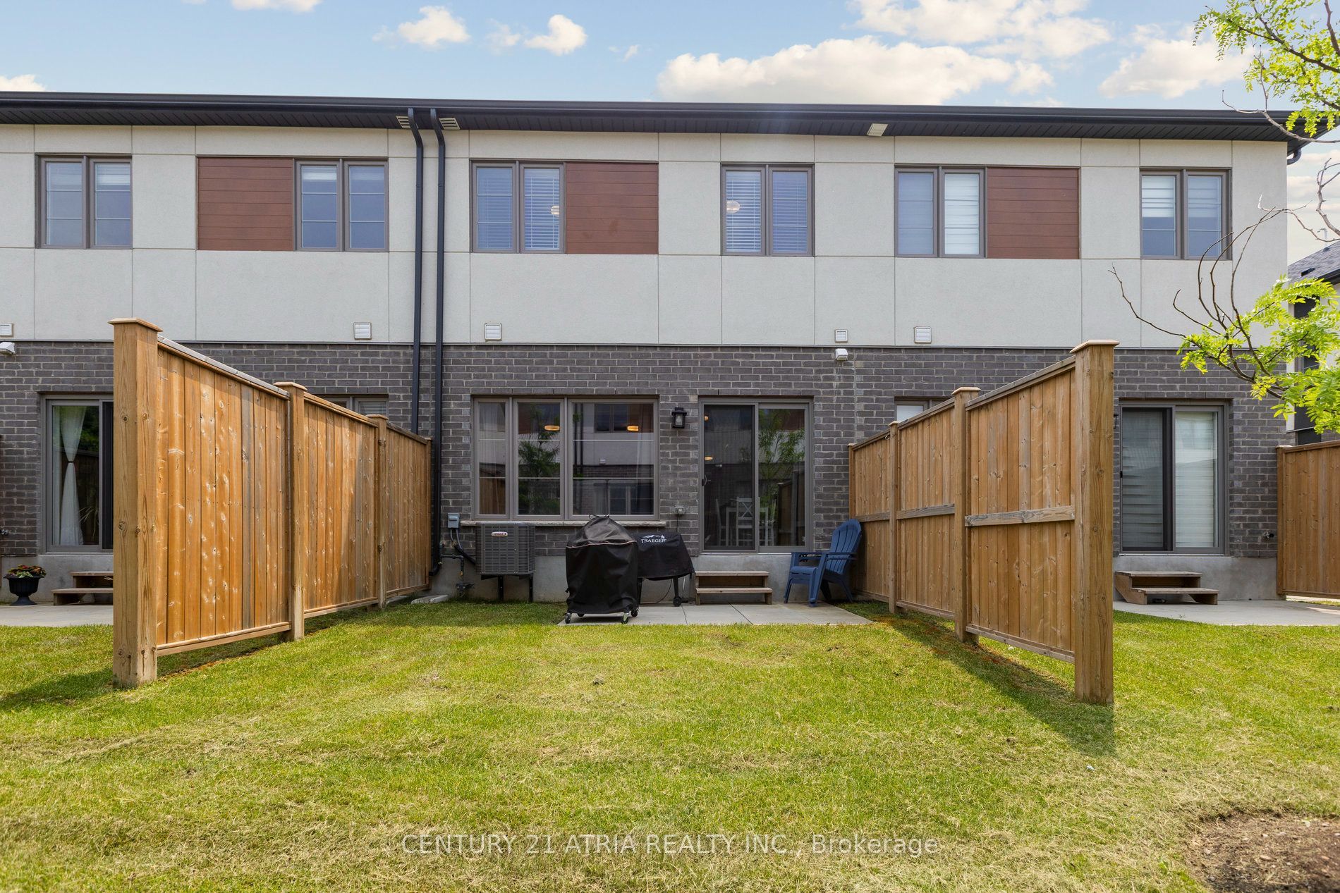 36 Steele Crescent Property Photo 37