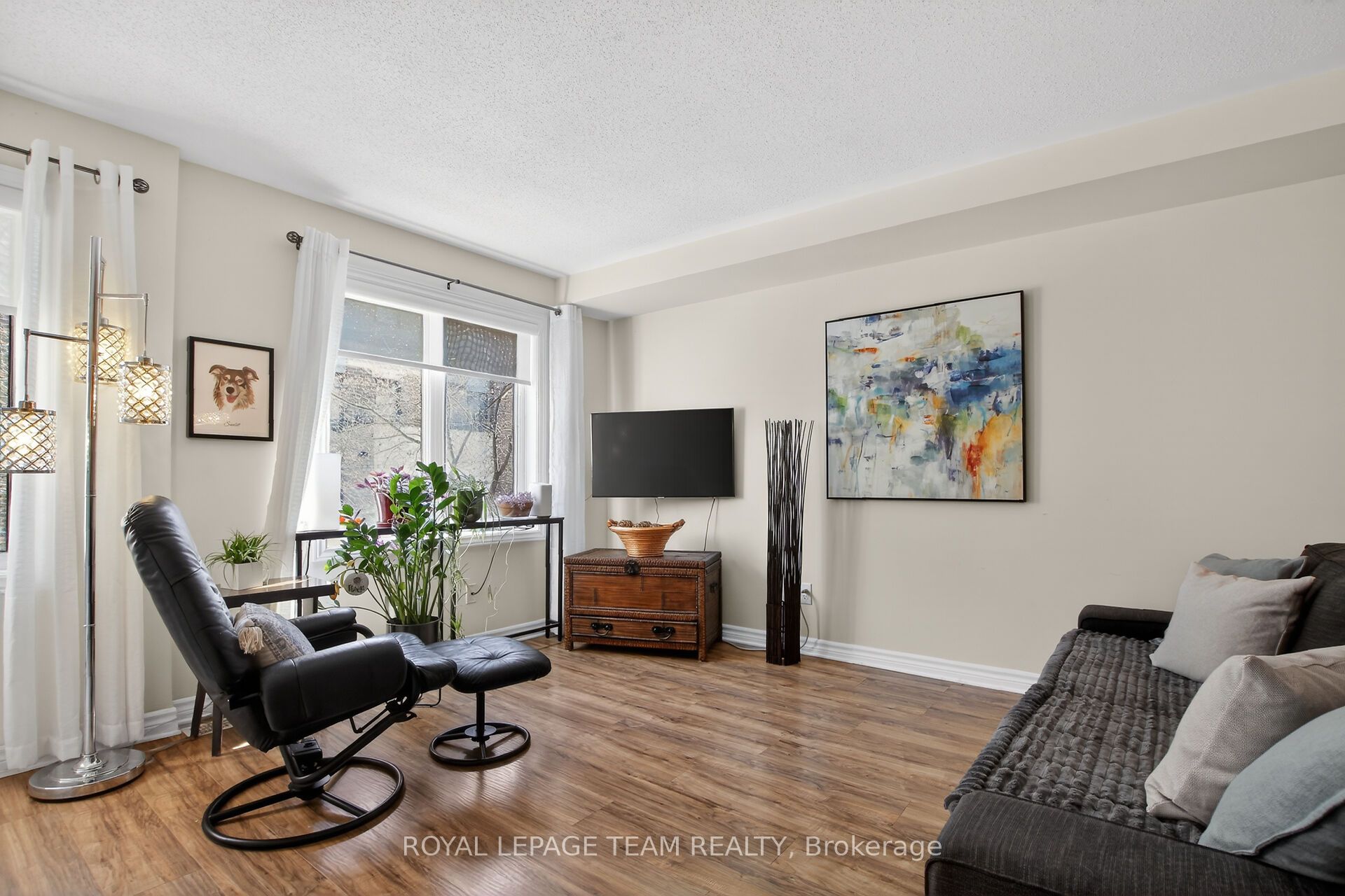 130a Lindenshade Drive Property Photo 6