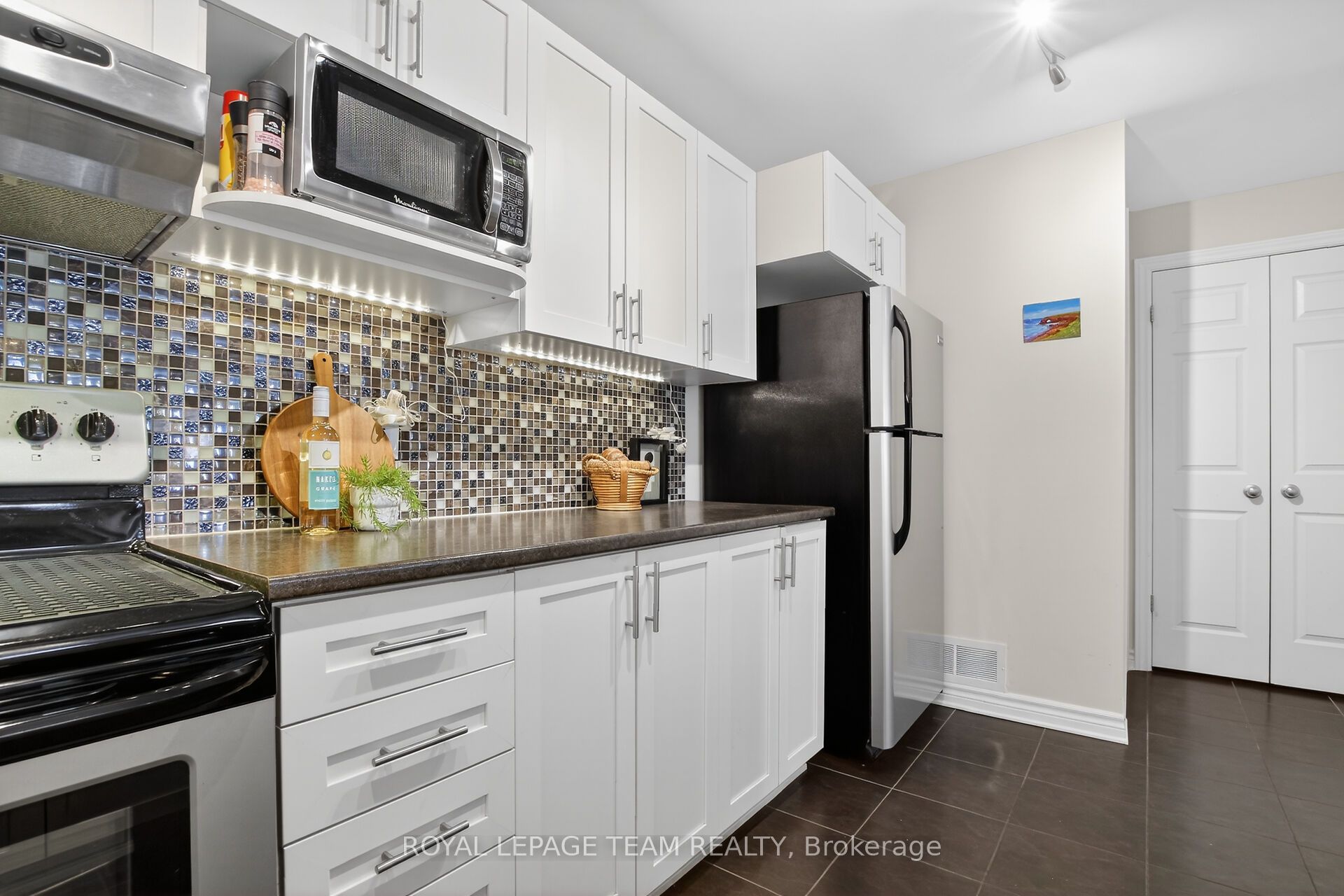 130a Lindenshade Drive Property Photo 14