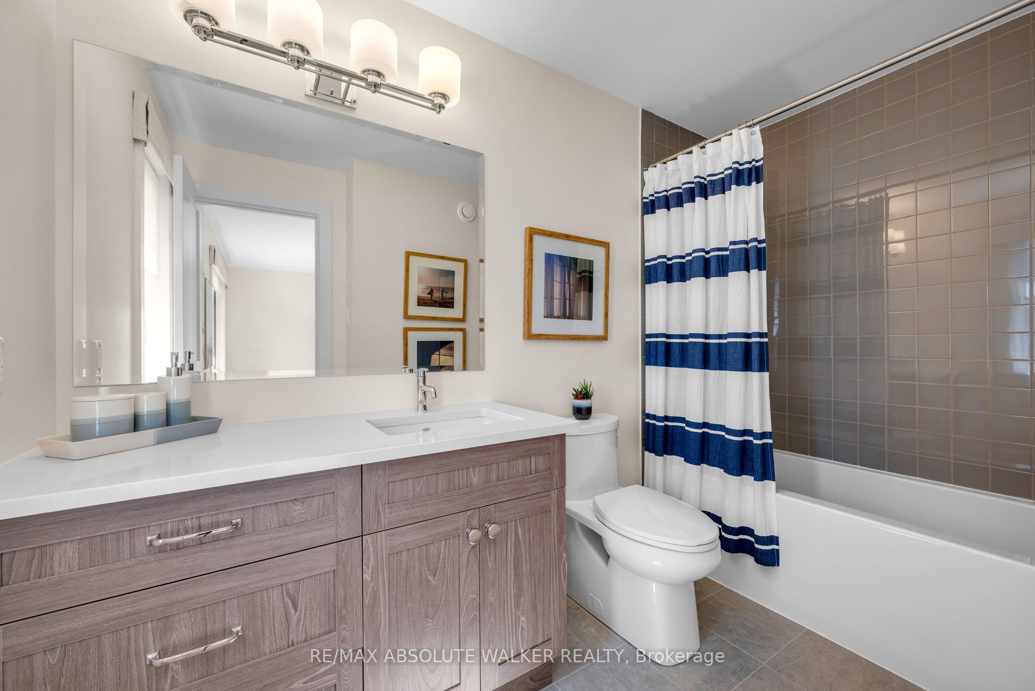 501 Egret Way Property Photo 32