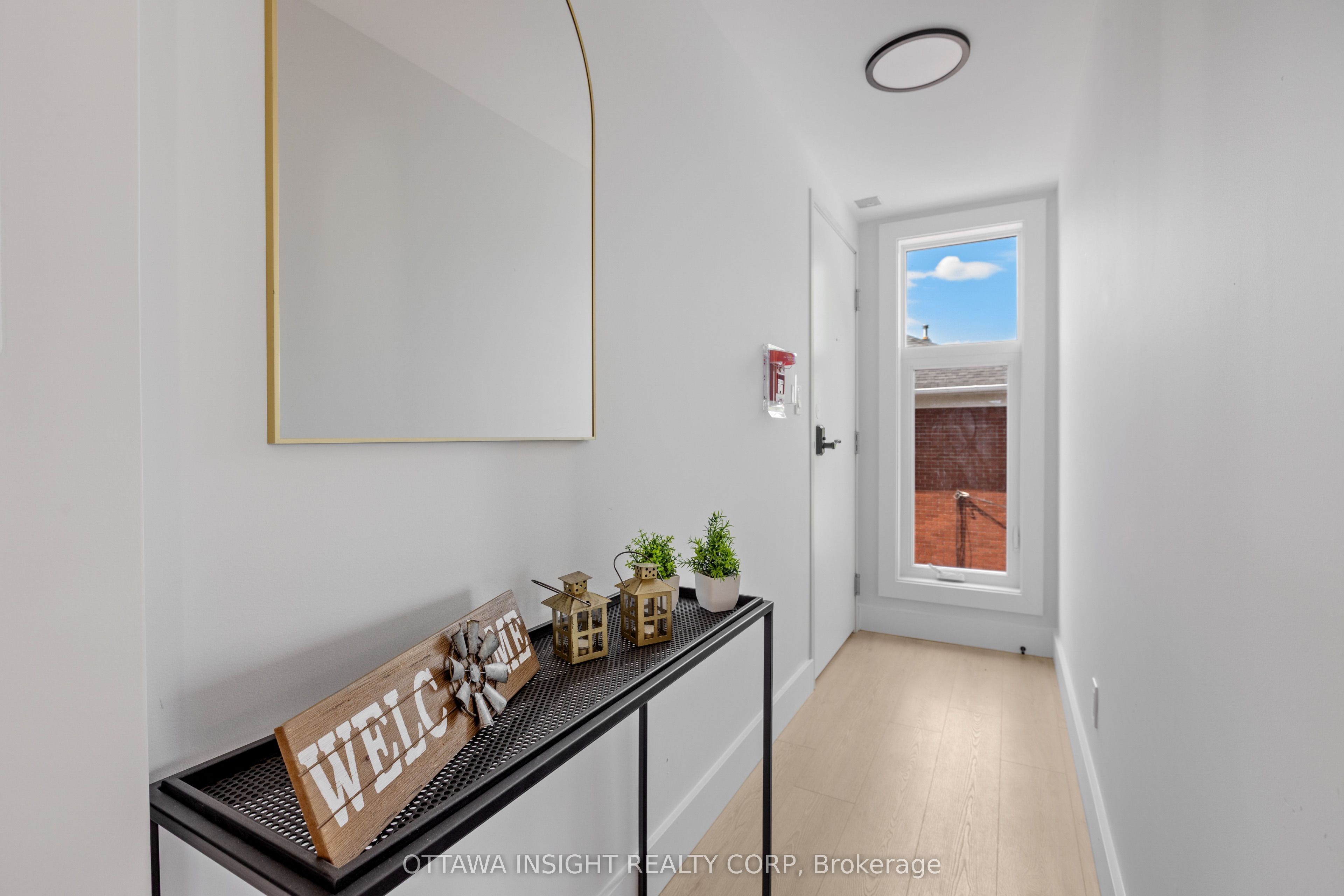 2405 Carlsen Avenue 2 Property Photo 4