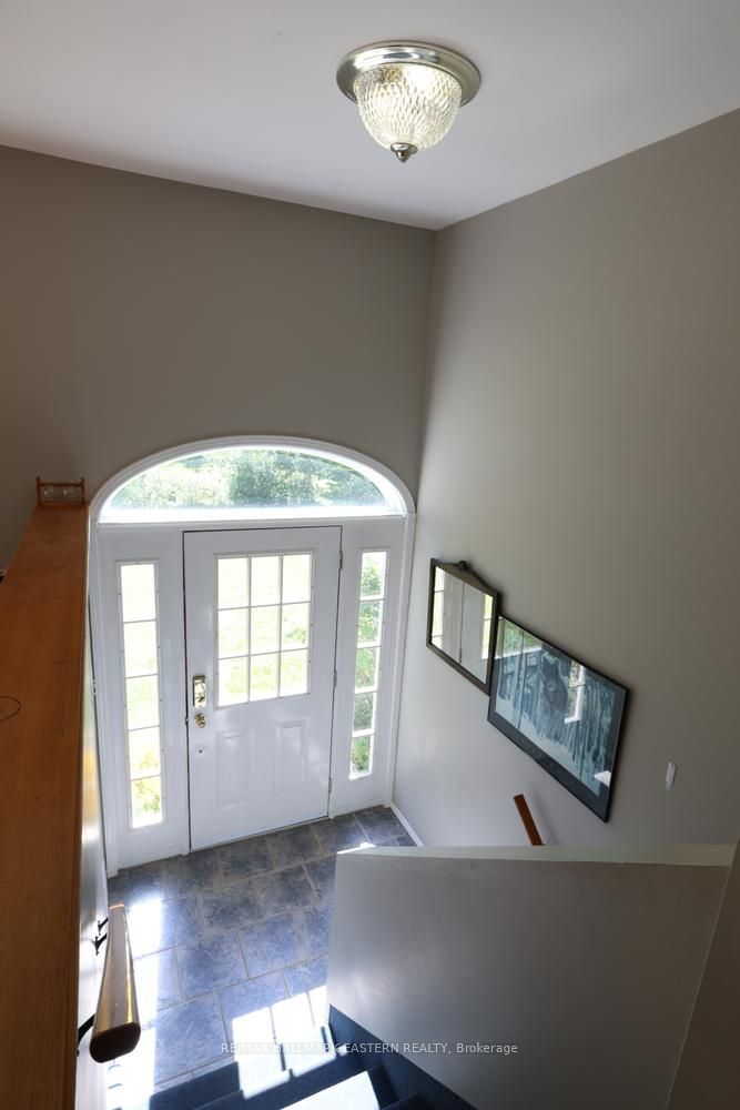 965 Crowe River Road Property Photo 10