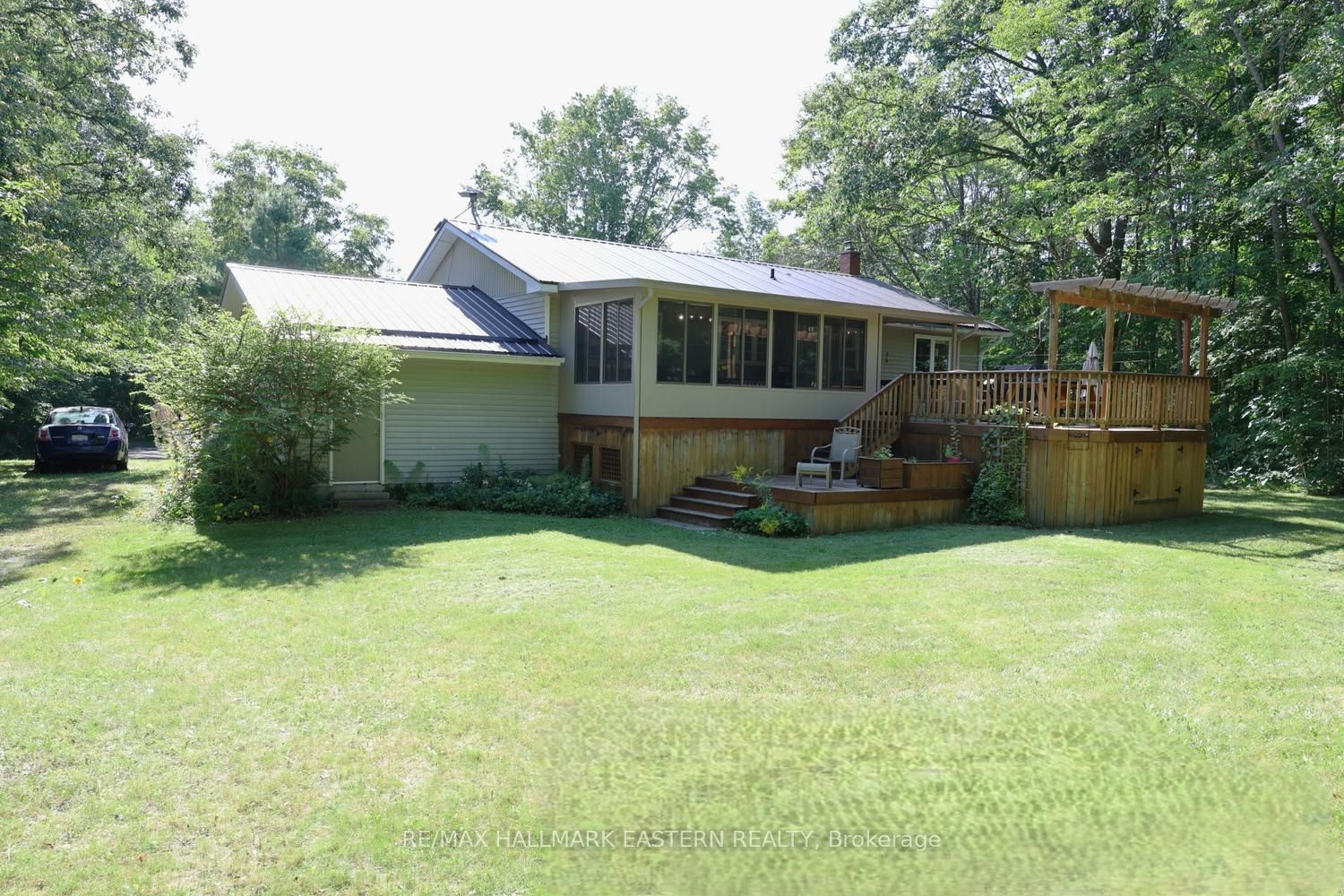 965 Crowe River Road Property Photo 31