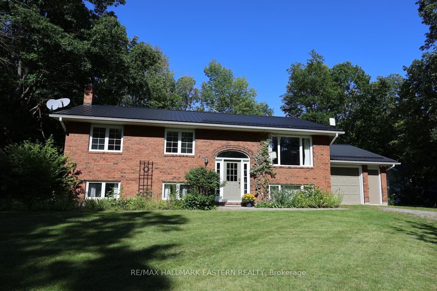 965 Crowe River Road Property Photo 37