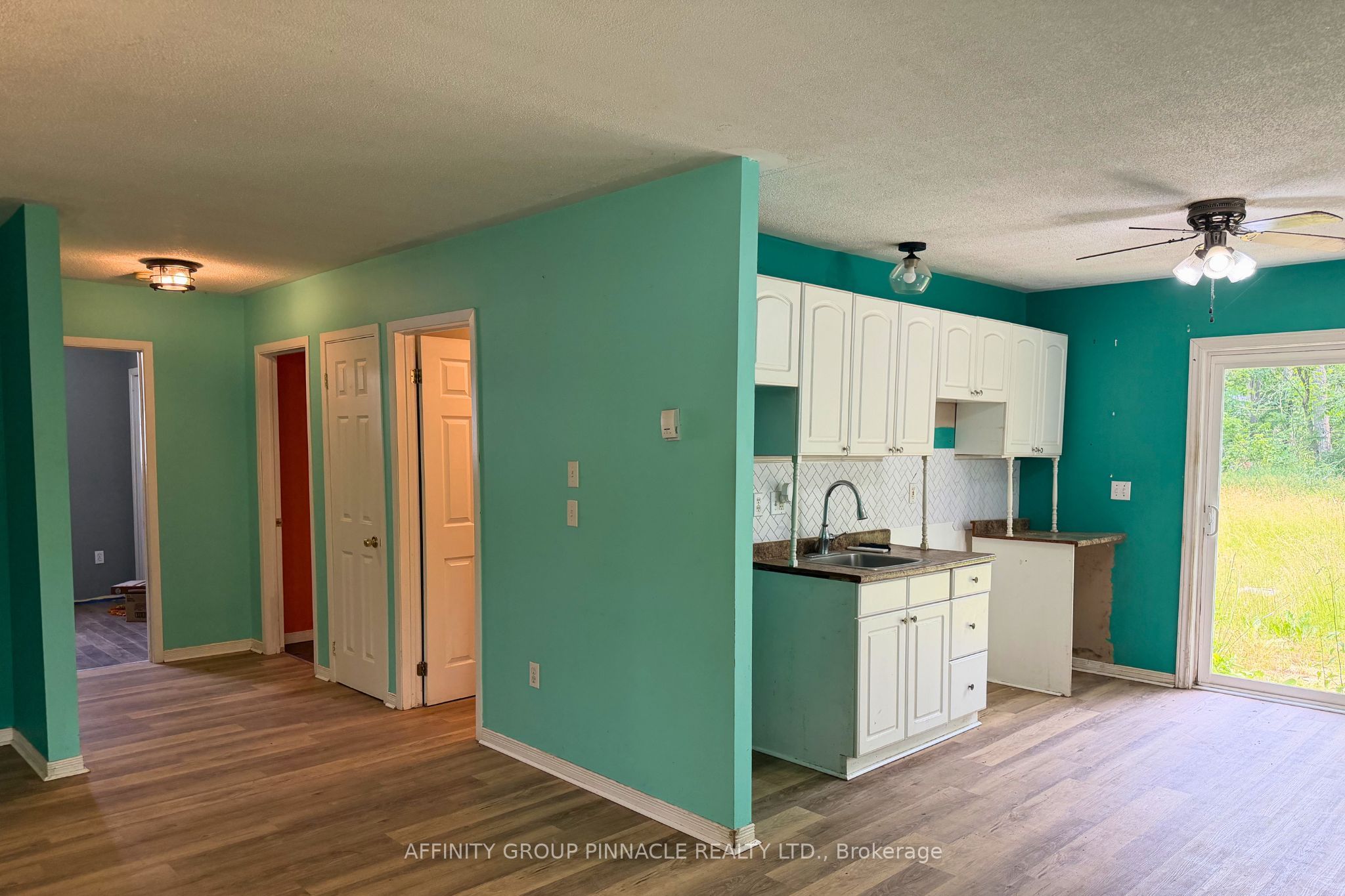 2 Oakwood Drive Property Photo 6