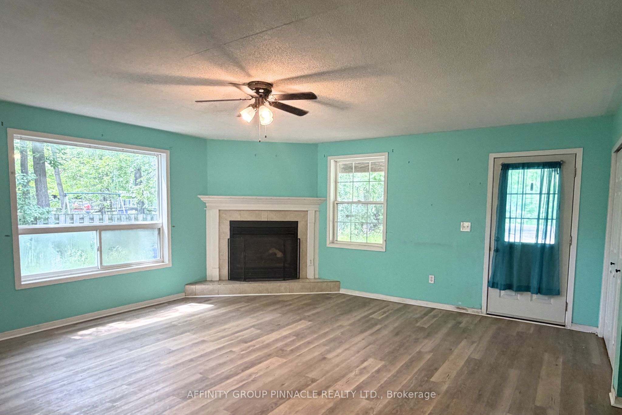 2 Oakwood Drive Property Photo 8