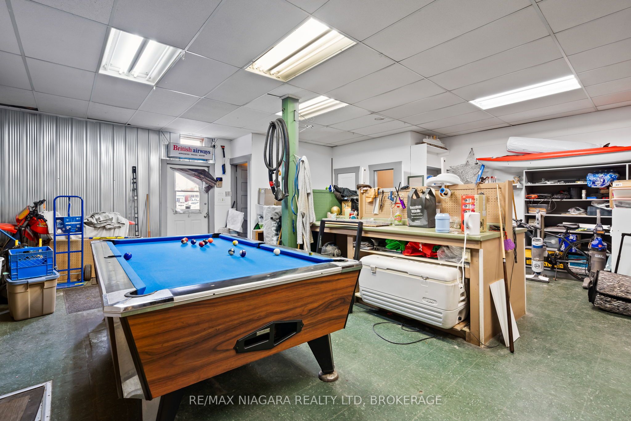 216 King Street Property Photo 14