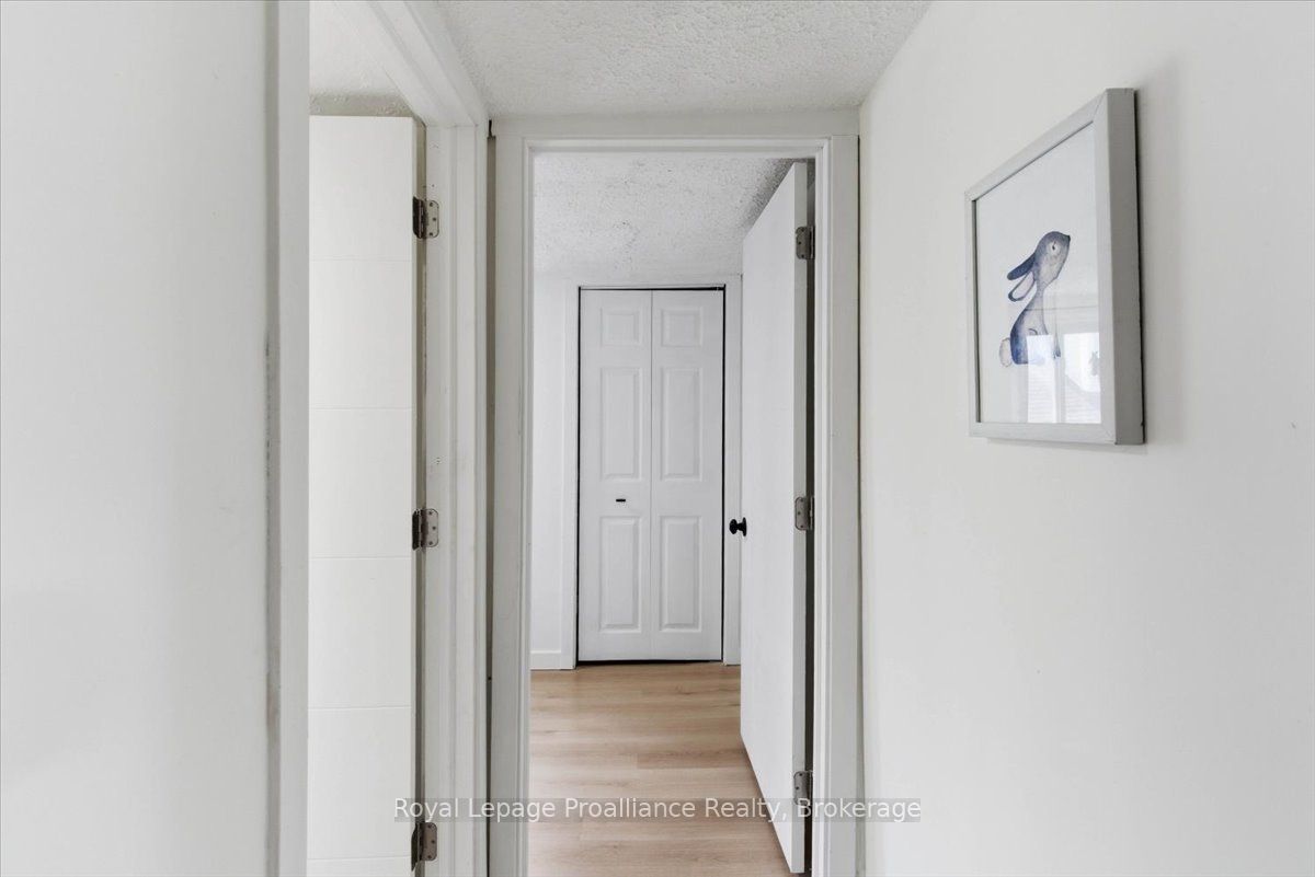 19 Boswell Street Property Photo 33