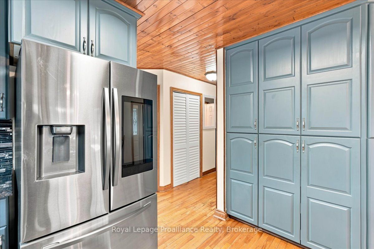 189 Church Street Property Photo 8