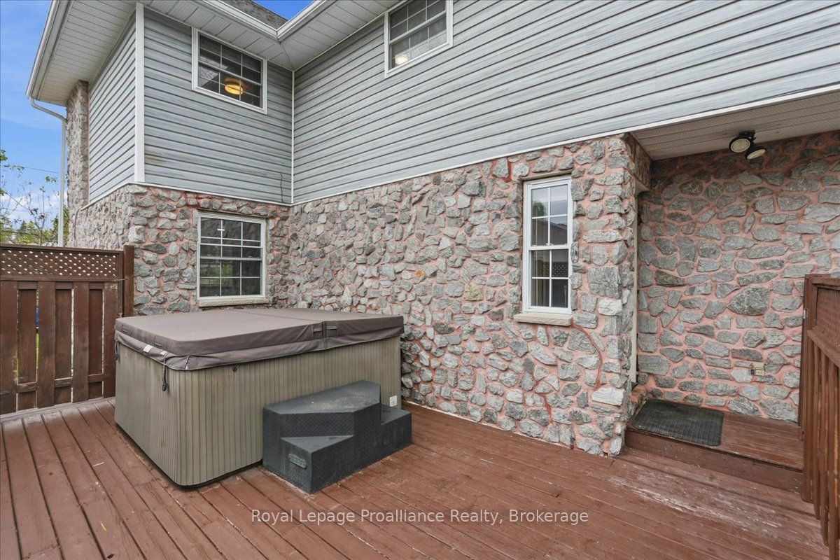 189 Church Street Property Photo 43