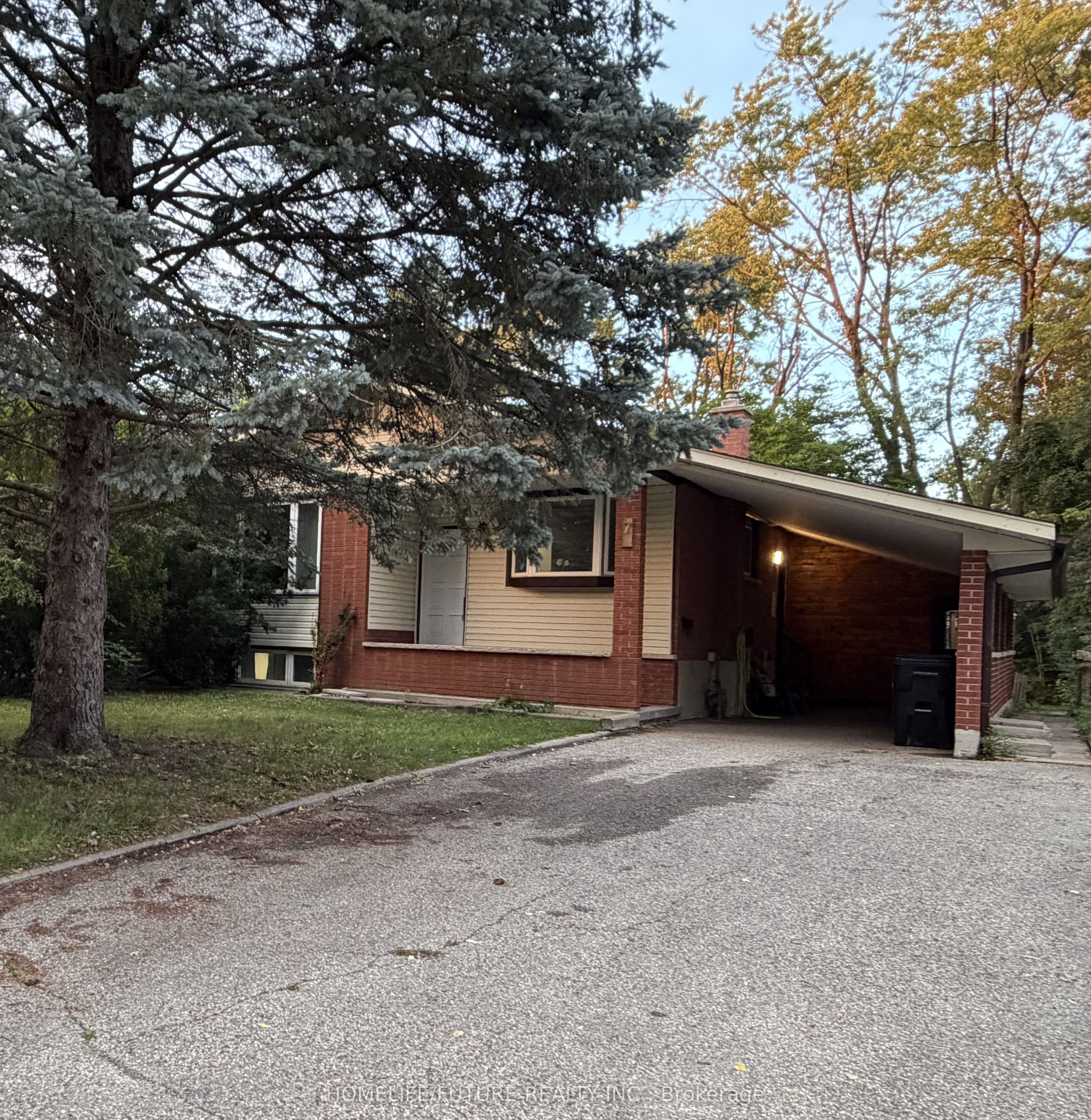 7 Cardill Crescent Property Photo 1