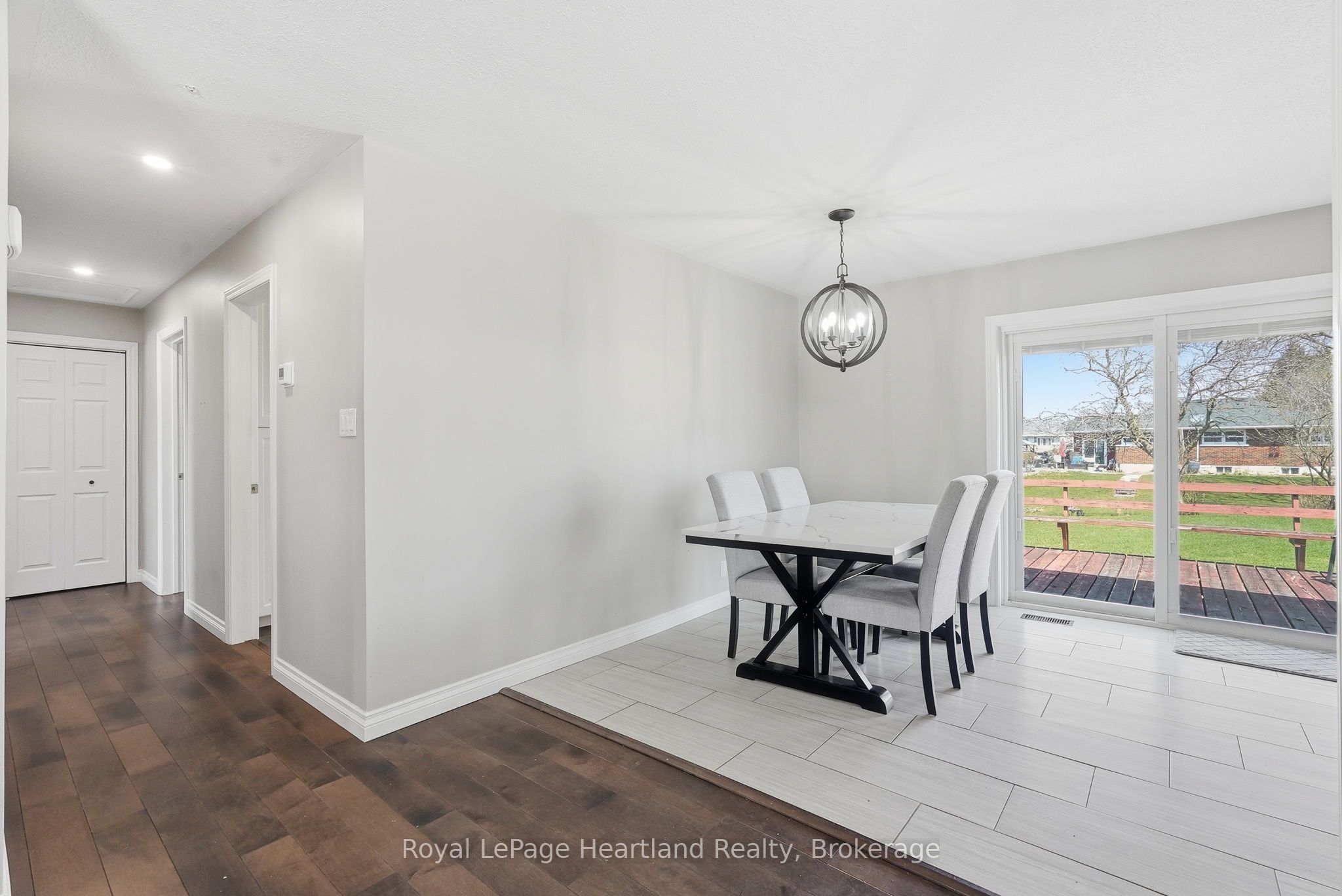 25 Vincent Street Property Photo 15