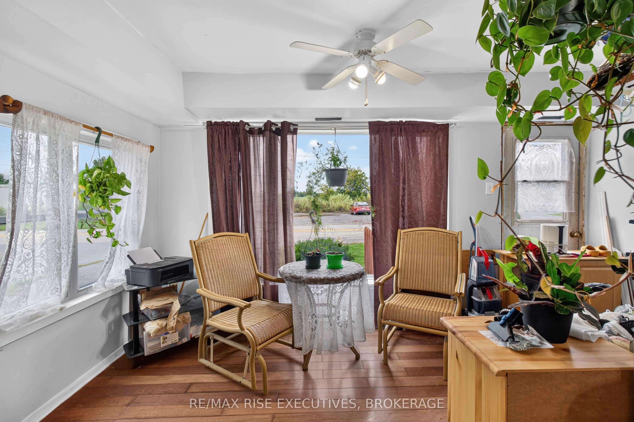 463 Station Road Property Photo 4
