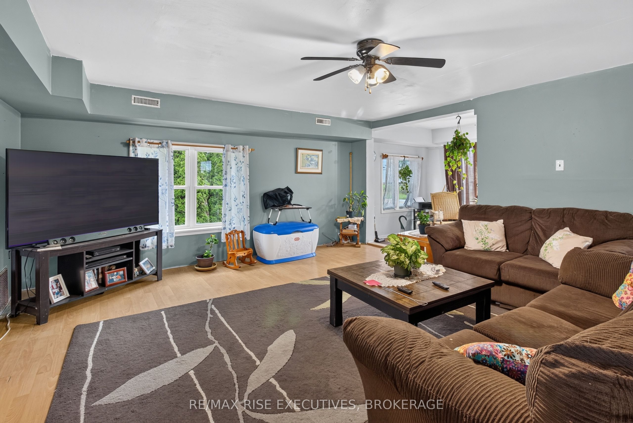 463 Station Road Property Photo 10