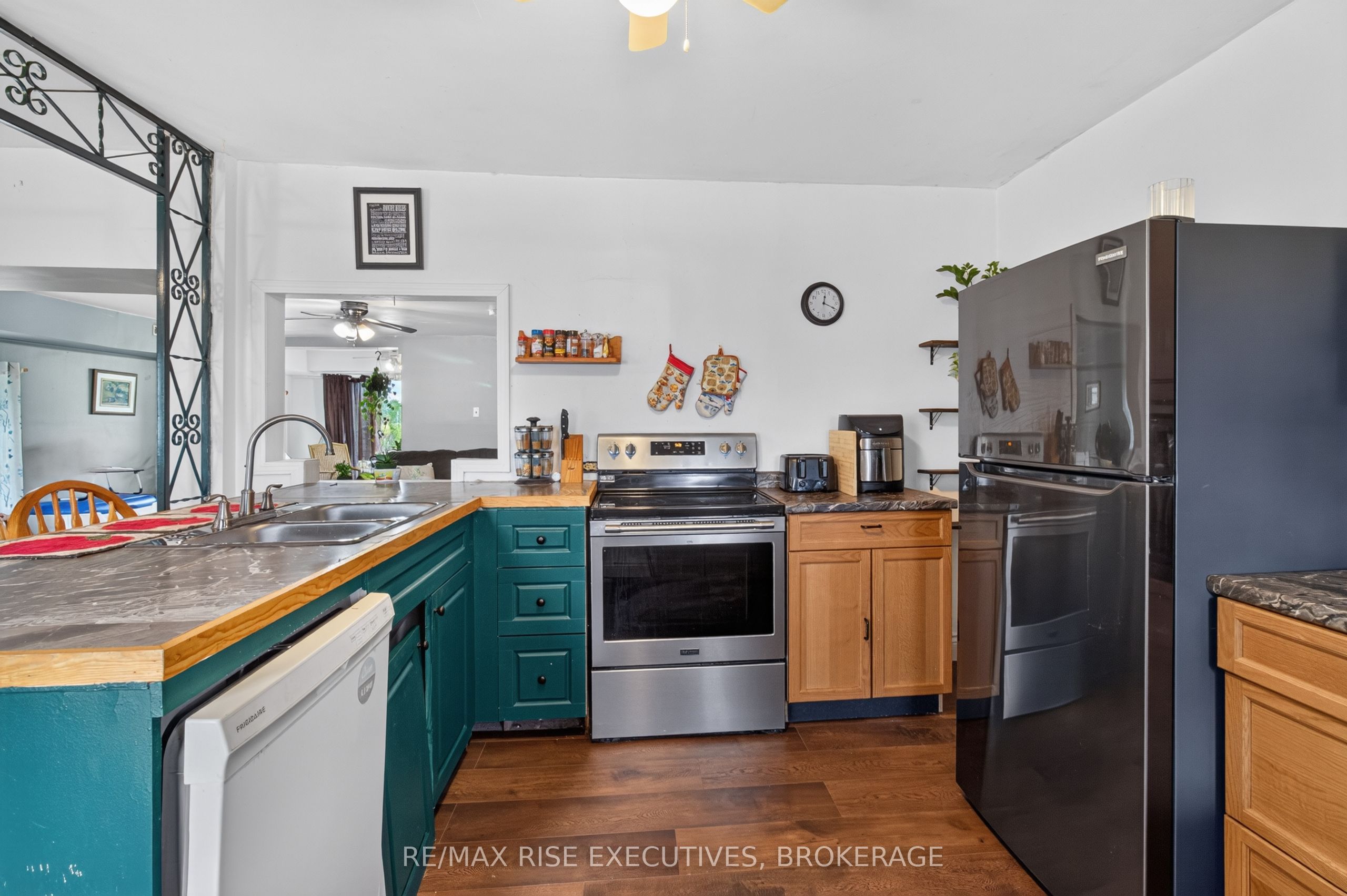 463 Station Road Property Photo 15