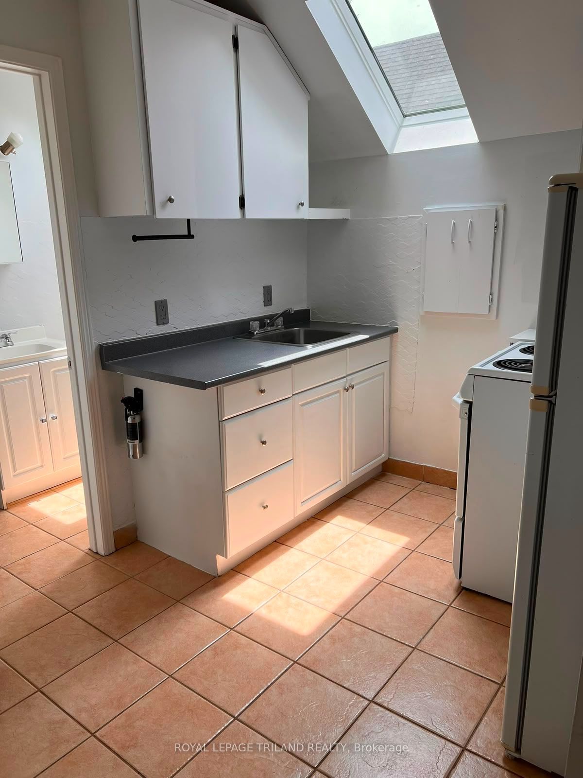 31 Orchard Street 2 Property Photo 7