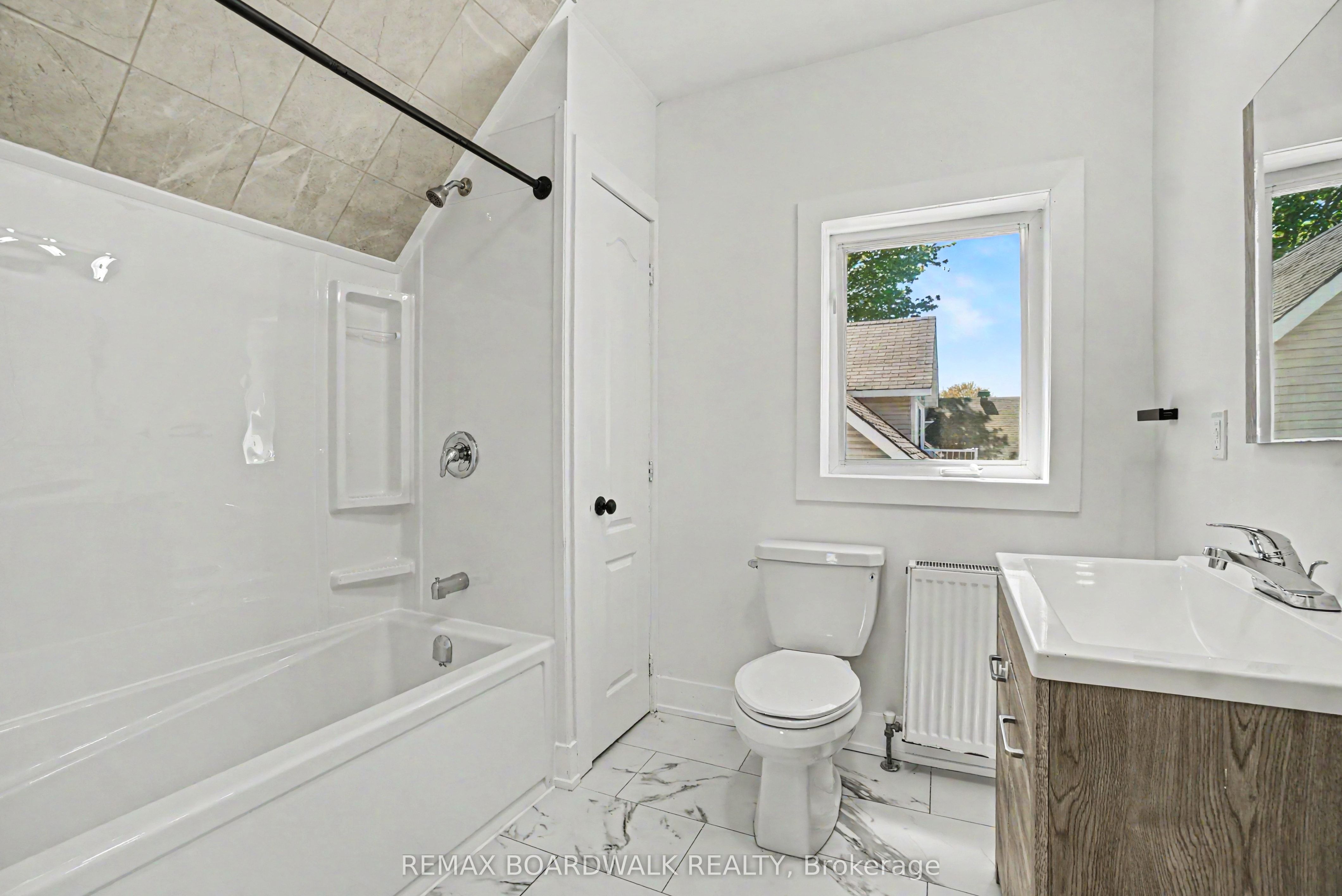 683 Principale Street Property Photo 20