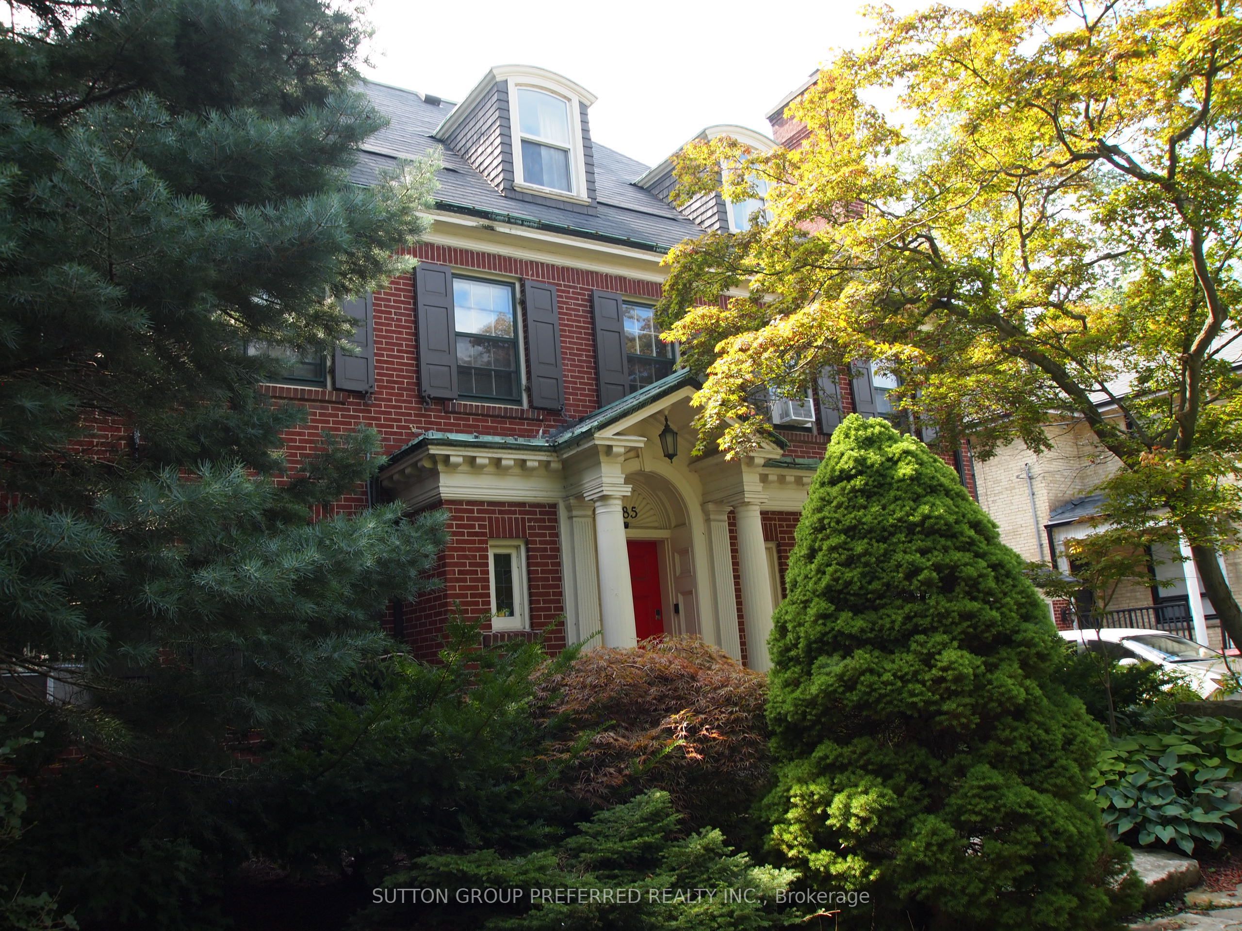 1185 Richmond Street