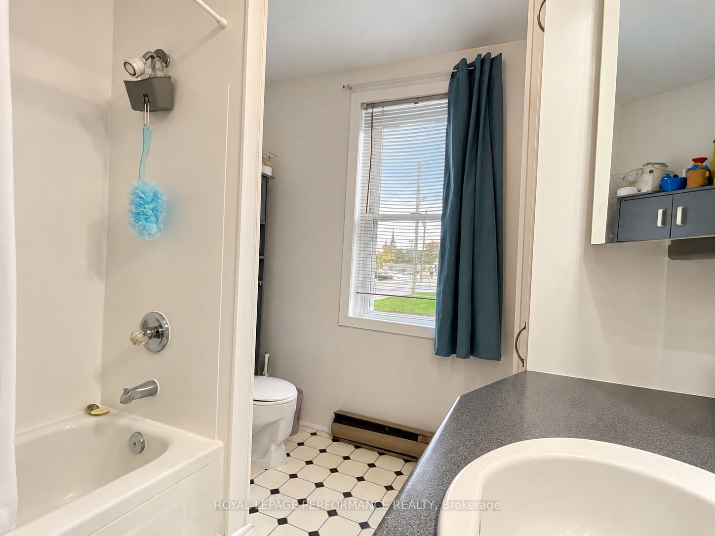 232 Regent Street Property Photo 10