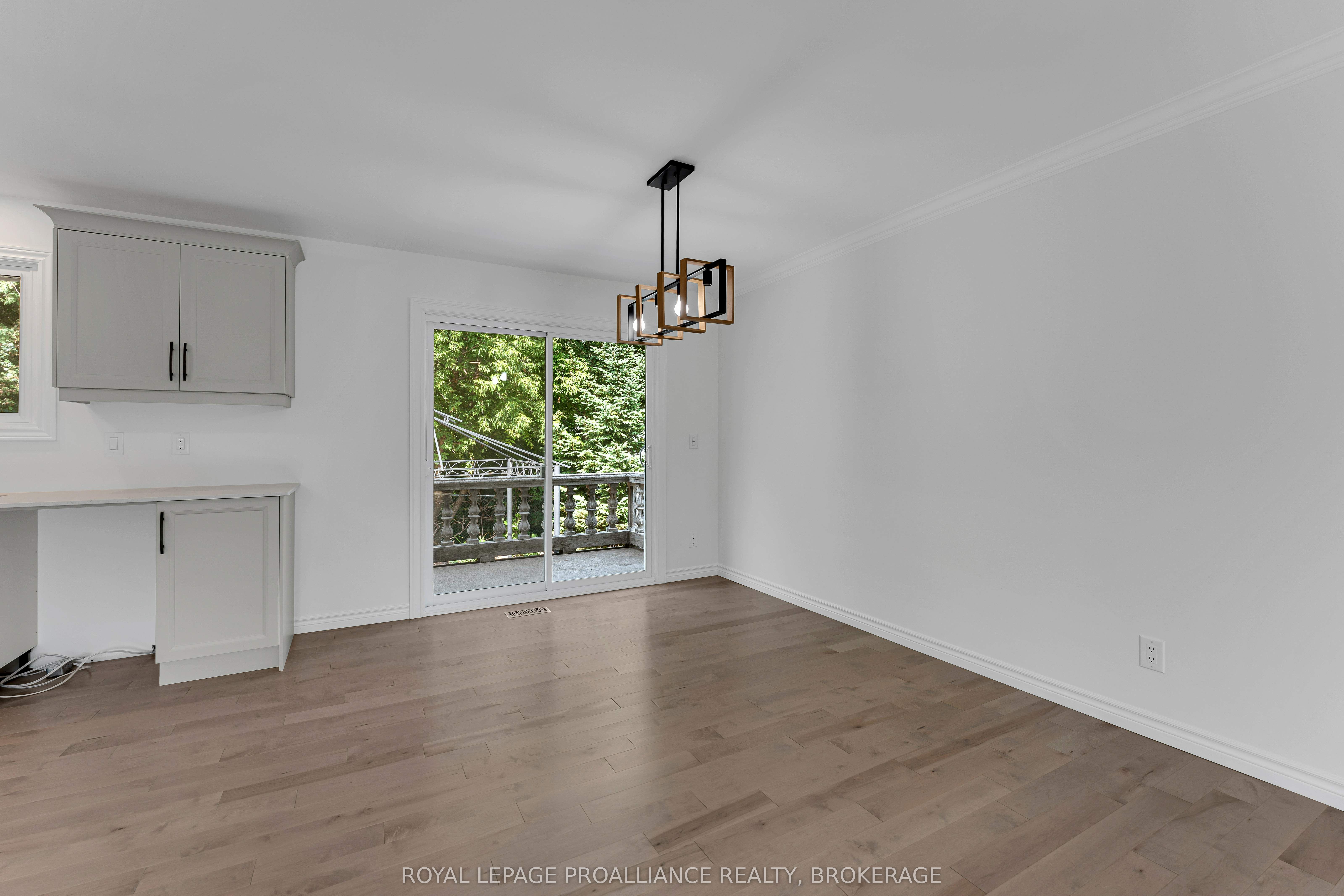 14 Baker Street Property Photo 12