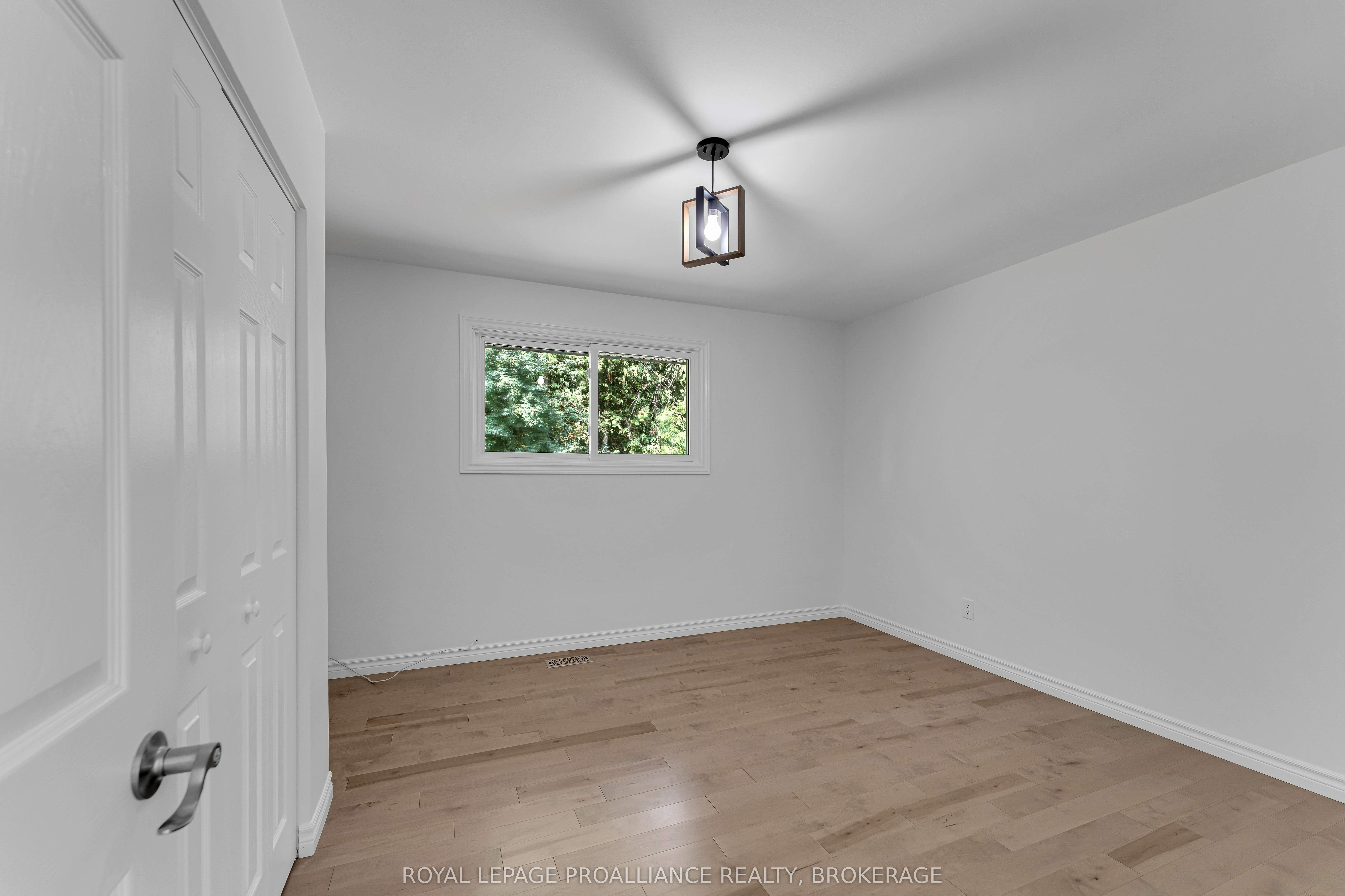 14 Baker Street Property Photo 17