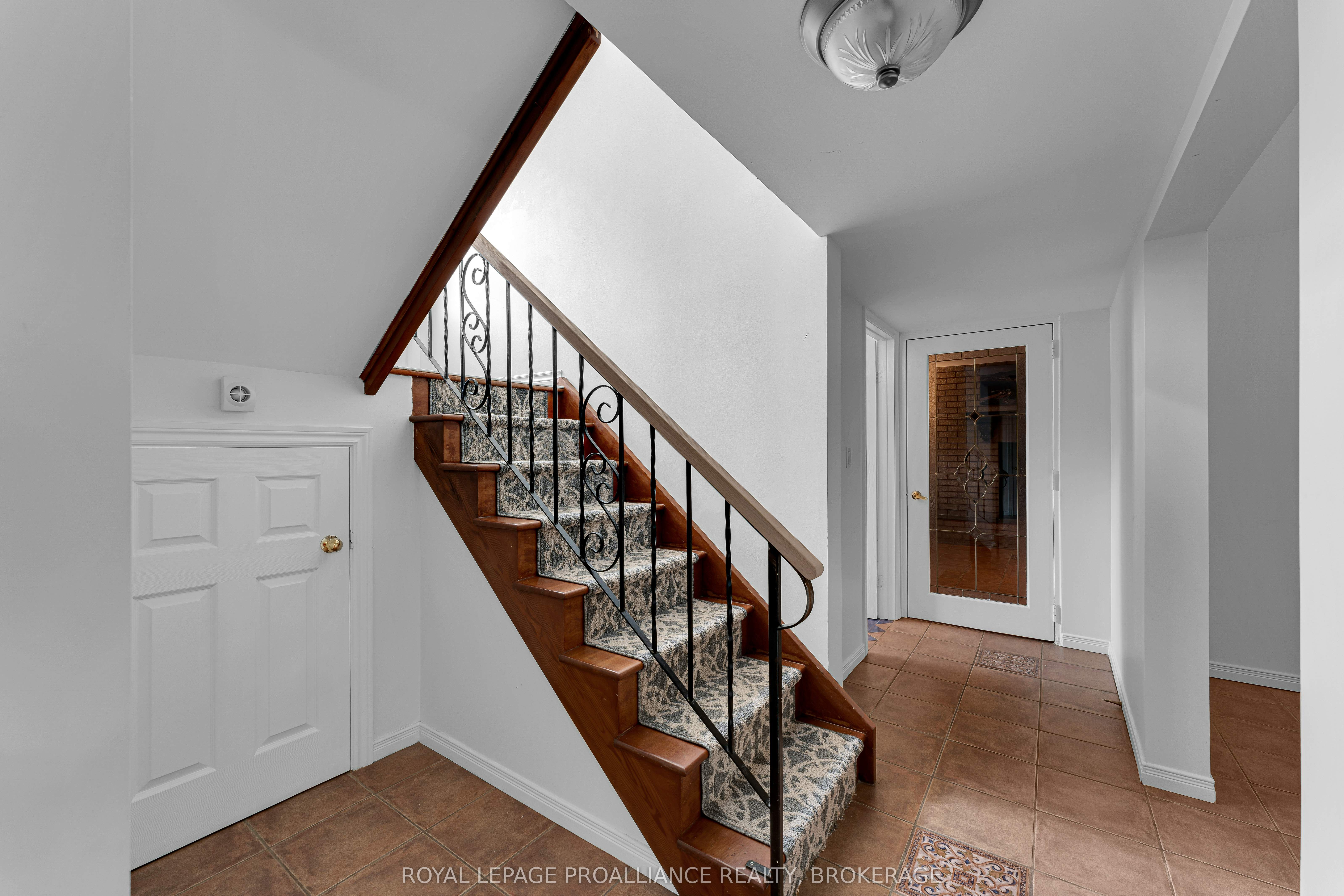 14 Baker Street Property Photo 25