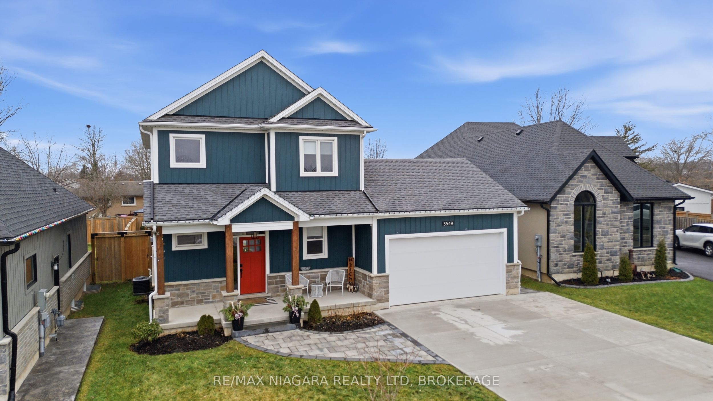 3549 Canfield Crescent Property Photo 1