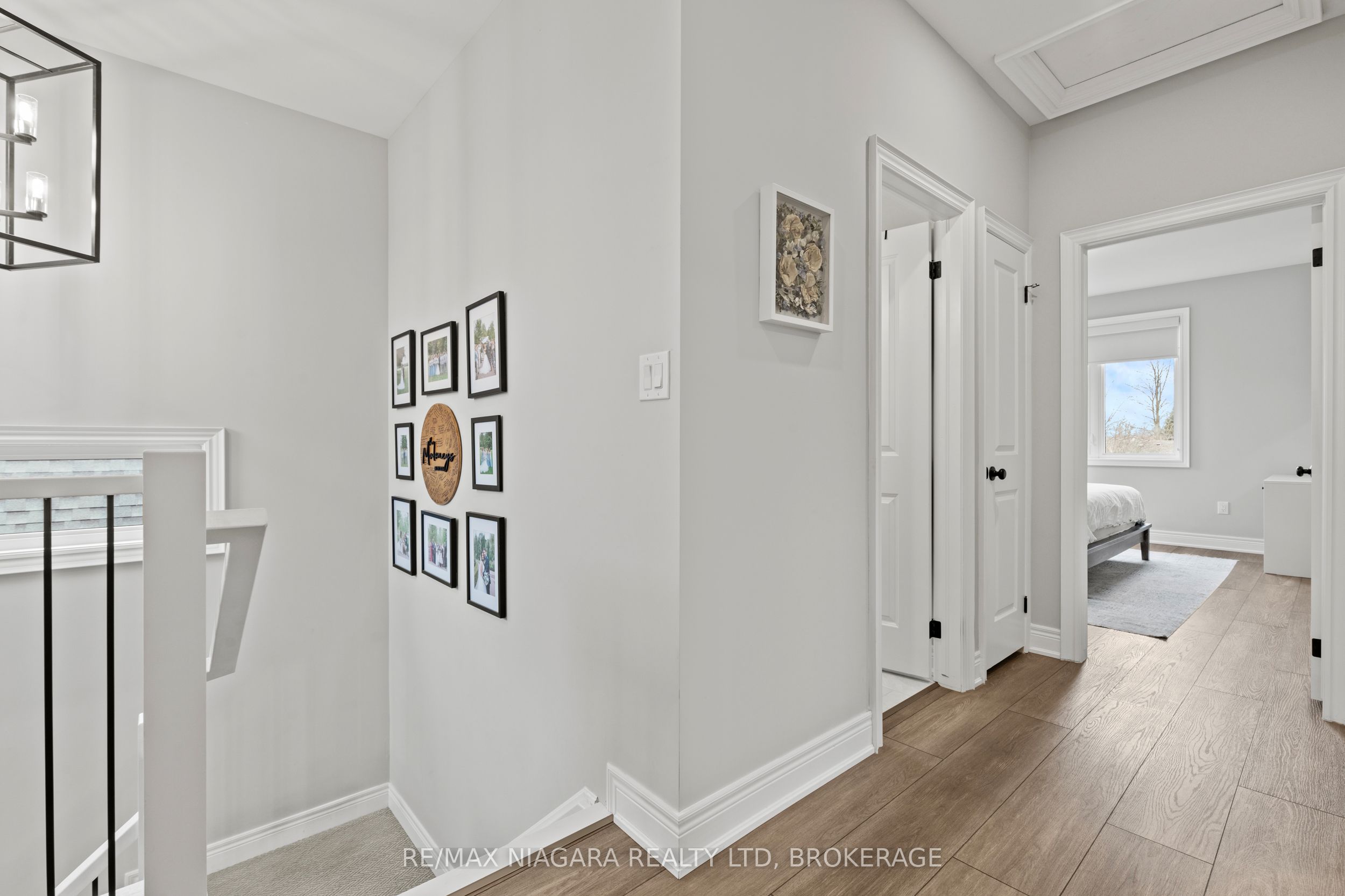 3549 Canfield Crescent Property Photo 16