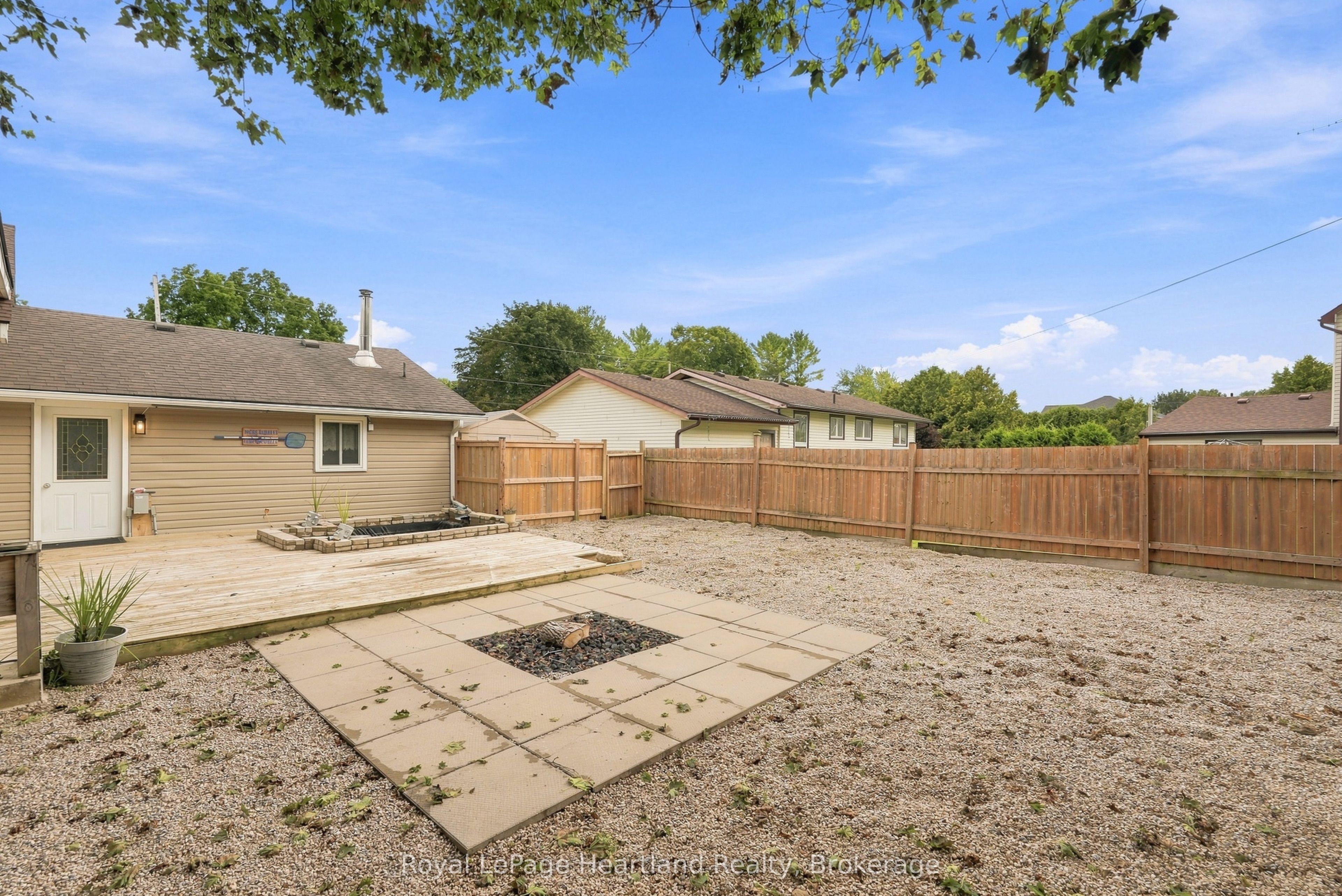 1041 Main Street Property Photo 31
