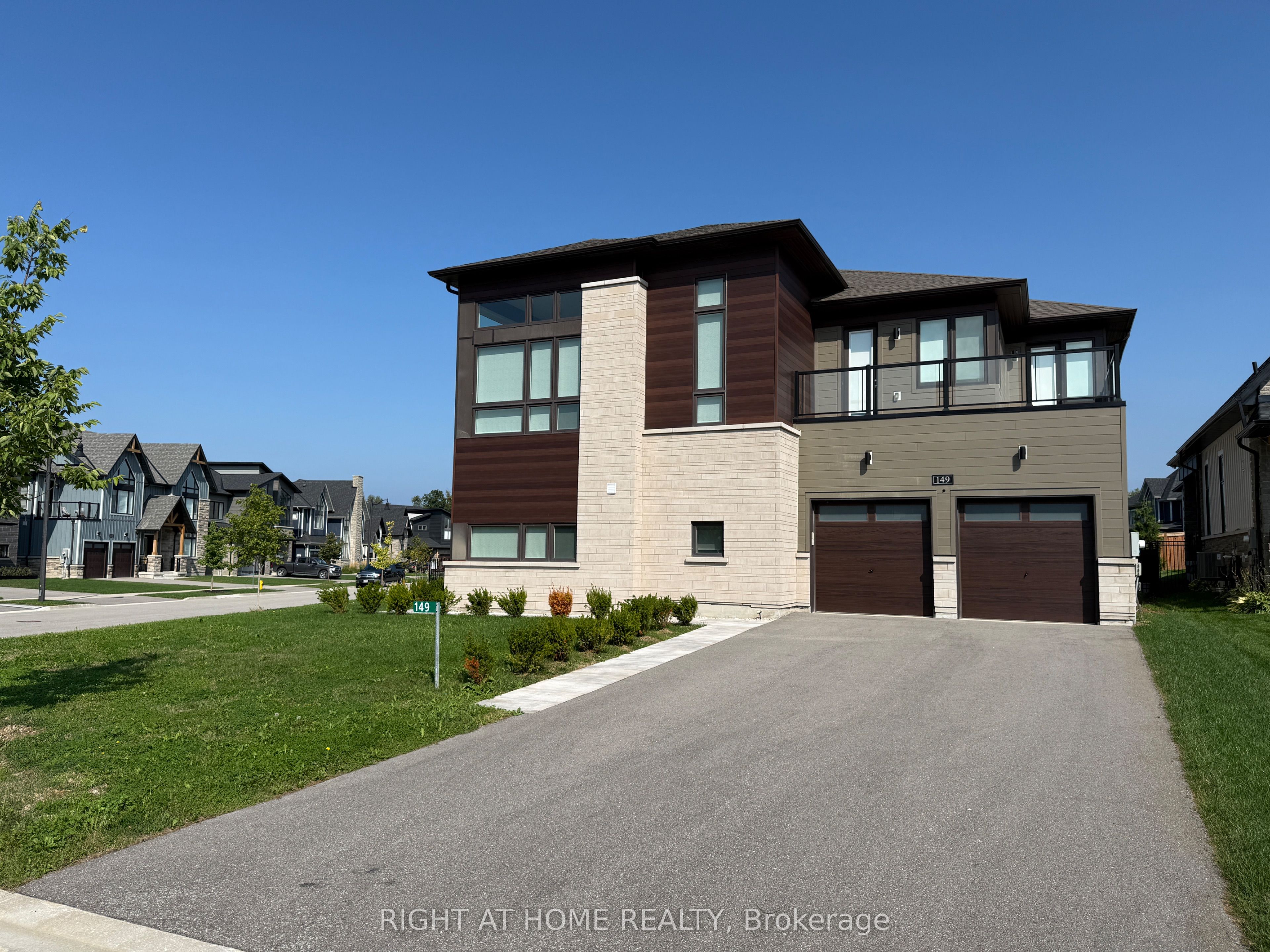 149 Springside Crescent Property Photo 1