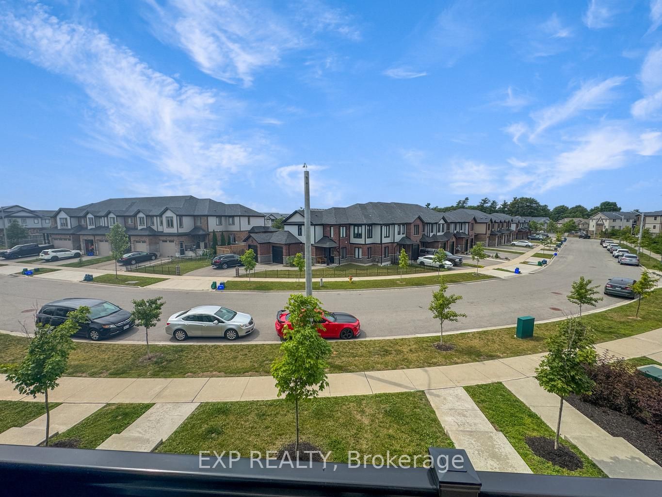 150 Rochefort Street E Property Photo 46